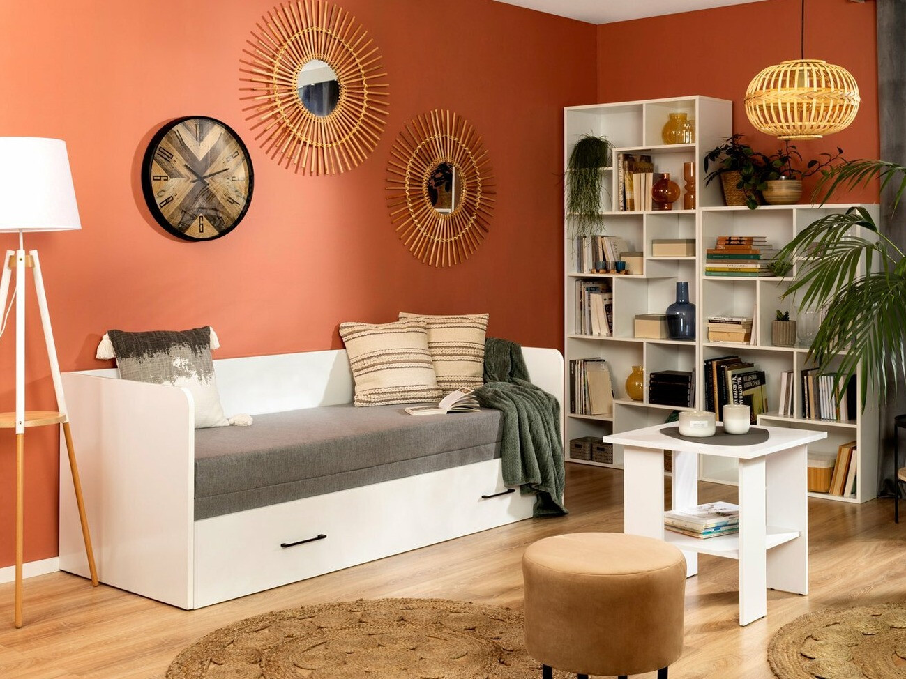 Stolić za kavu Novsore 124 (Bijela)