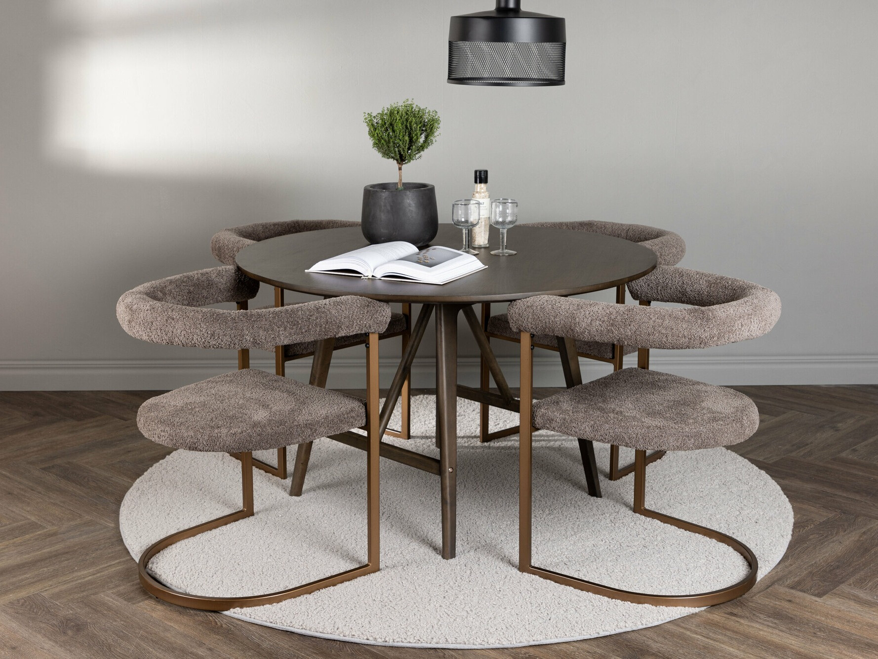 Blagovaonski set Dallas 4624