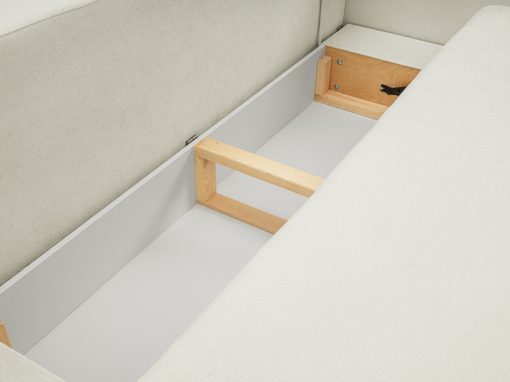 Kauč na razvlačenje Kingston 139 (Sicuro 60)