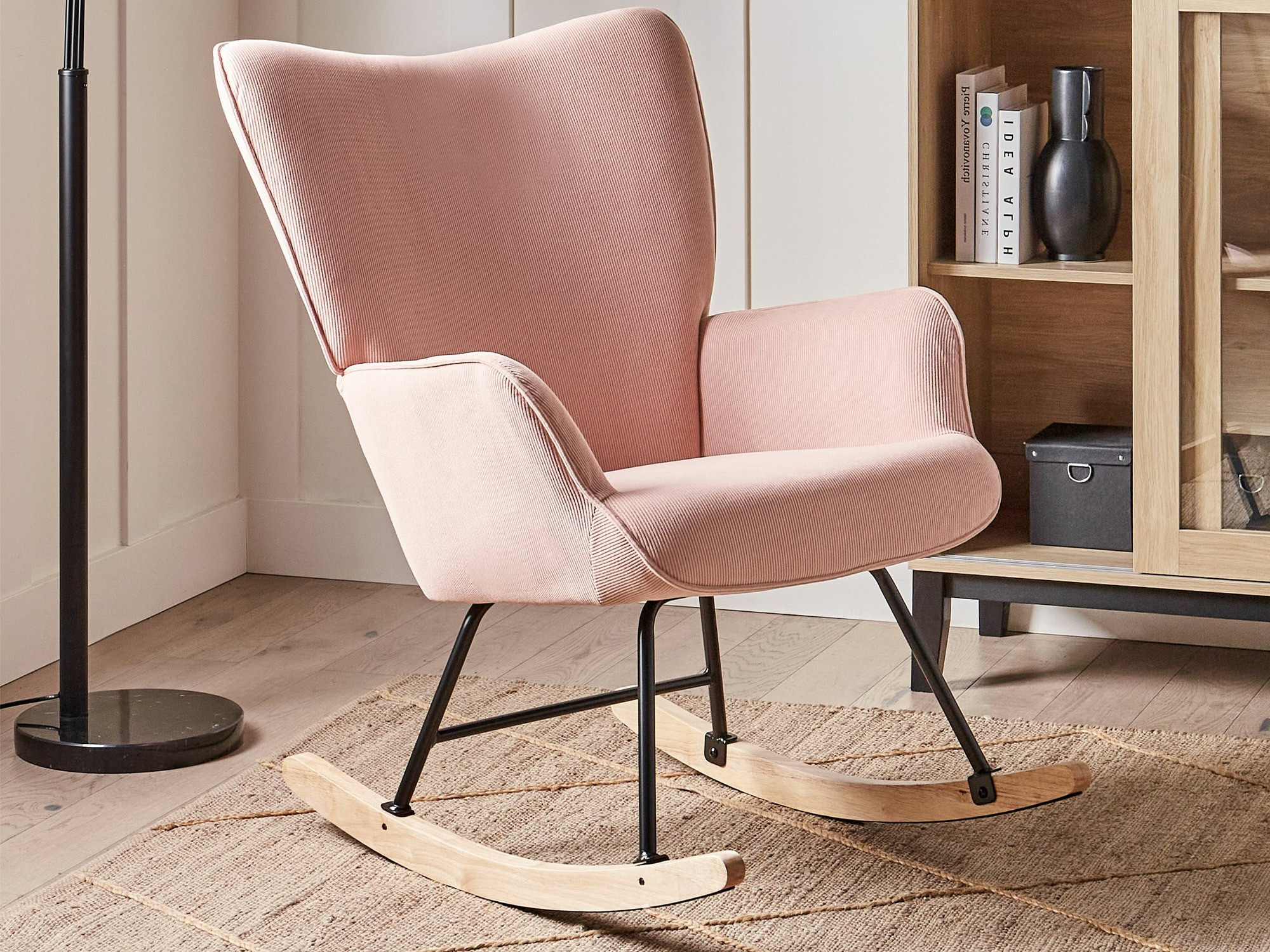 Stolica za ljuljanje Berwyn 2433 (Ružičasta)