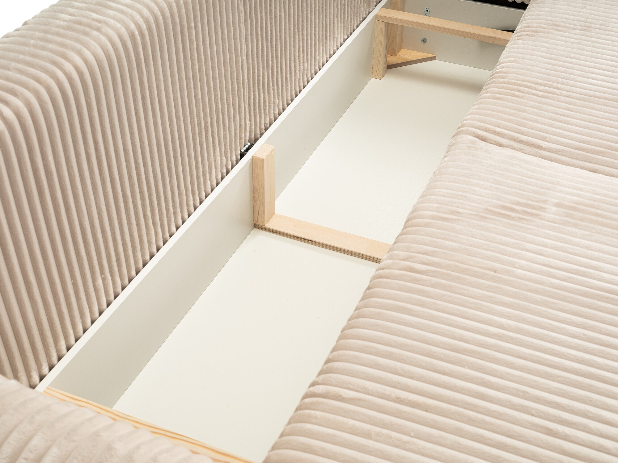 Kauč na razvlačenje Kingston 150 (Tilia 01)