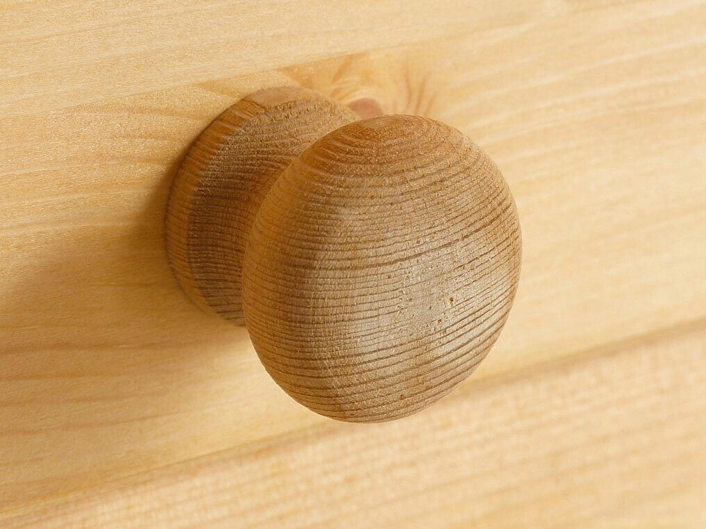 Ormarić Cavfelo 104 (Bor)