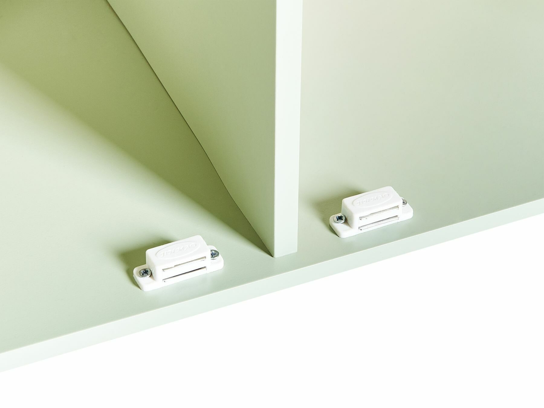 Ormarić Berwyn 2497