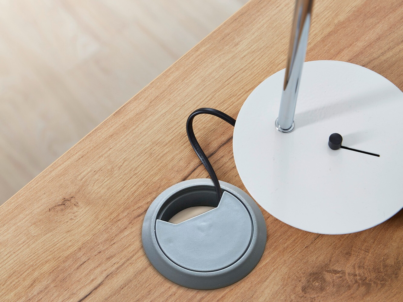 Uredski stol Vocave 102