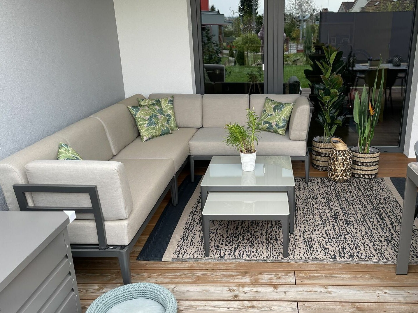 Set vrtnog namještaja Berwyn 2539 (Siva + Bež)