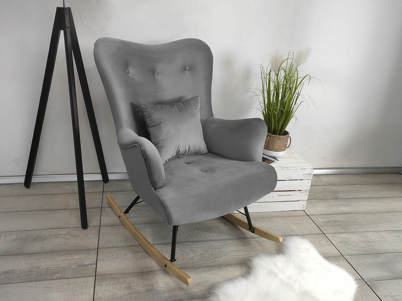 Stolica za ljuljanje Clovis 101 (Magic Velvet 2217)