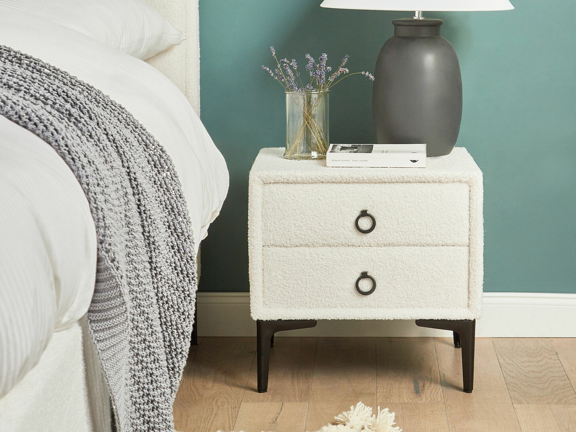 Noćni ormarić Berwyn 305 (Bijela)