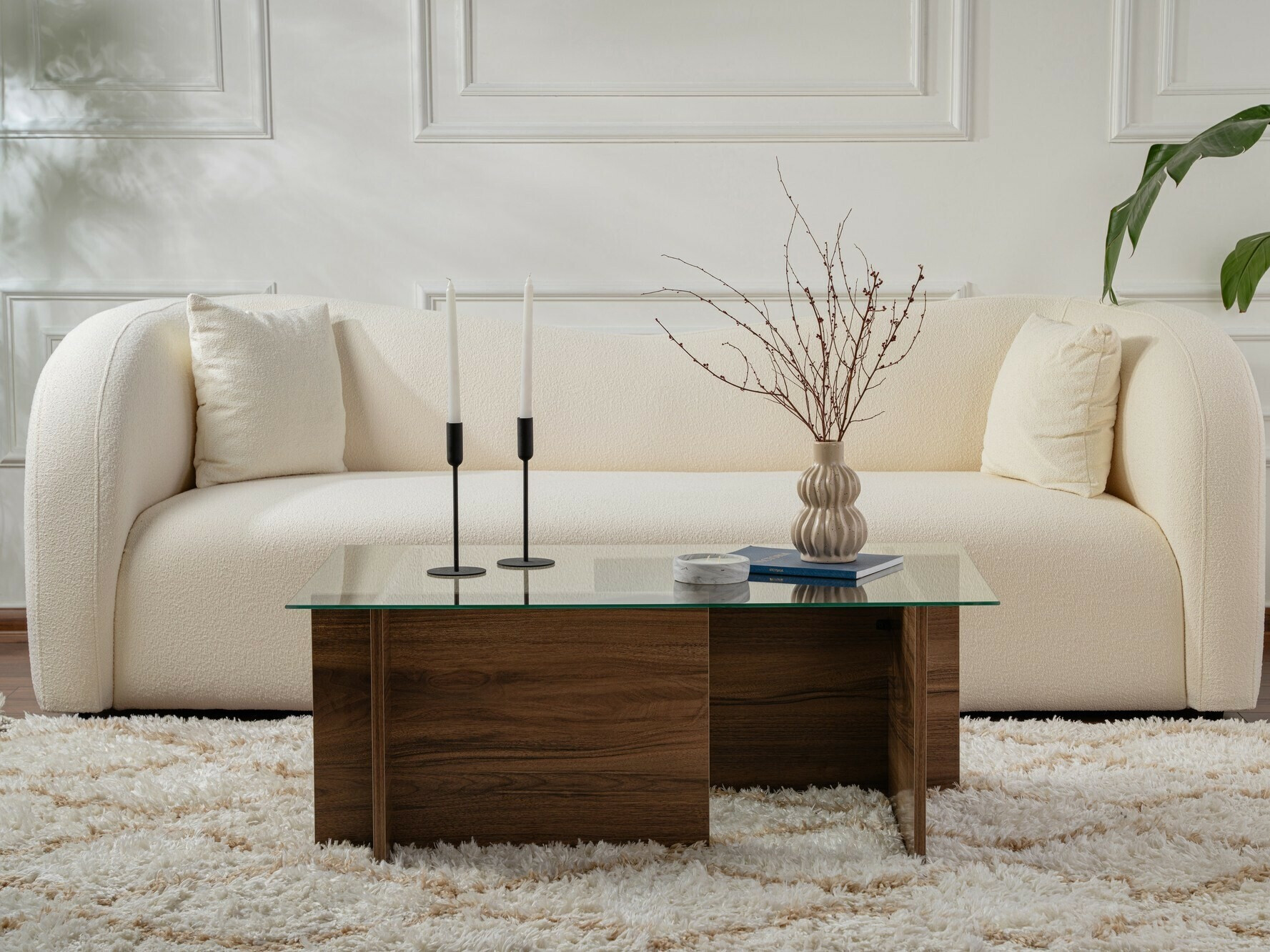 Stolić za kavu Novato 112 (Orah)