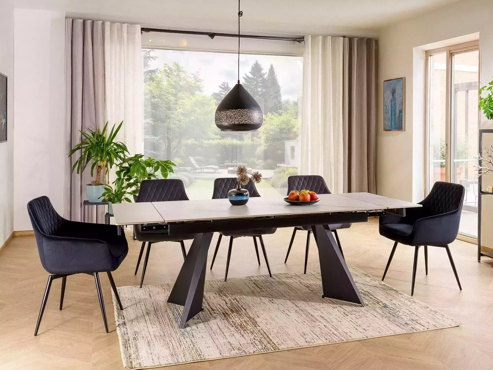 Stolica Detroit 734 (Crna)