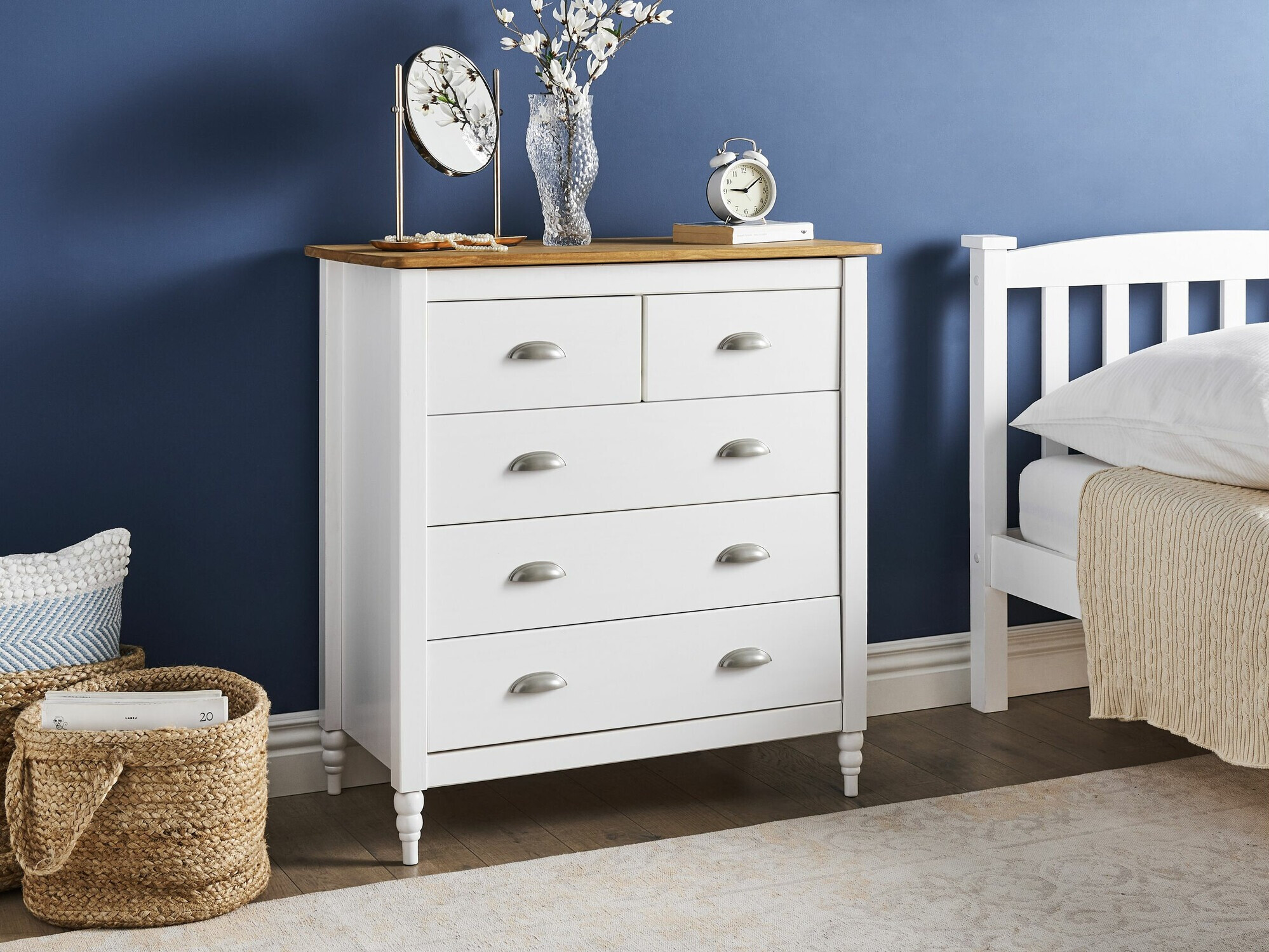 Komoda Berwyn 2641 (Bijela)