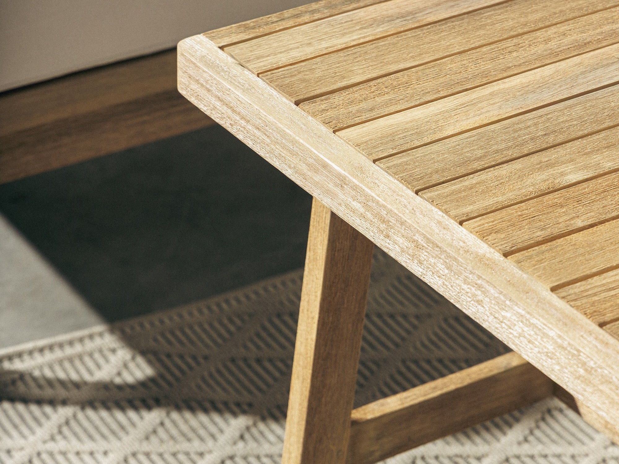 Set vrtnog namještaja Burleson 325