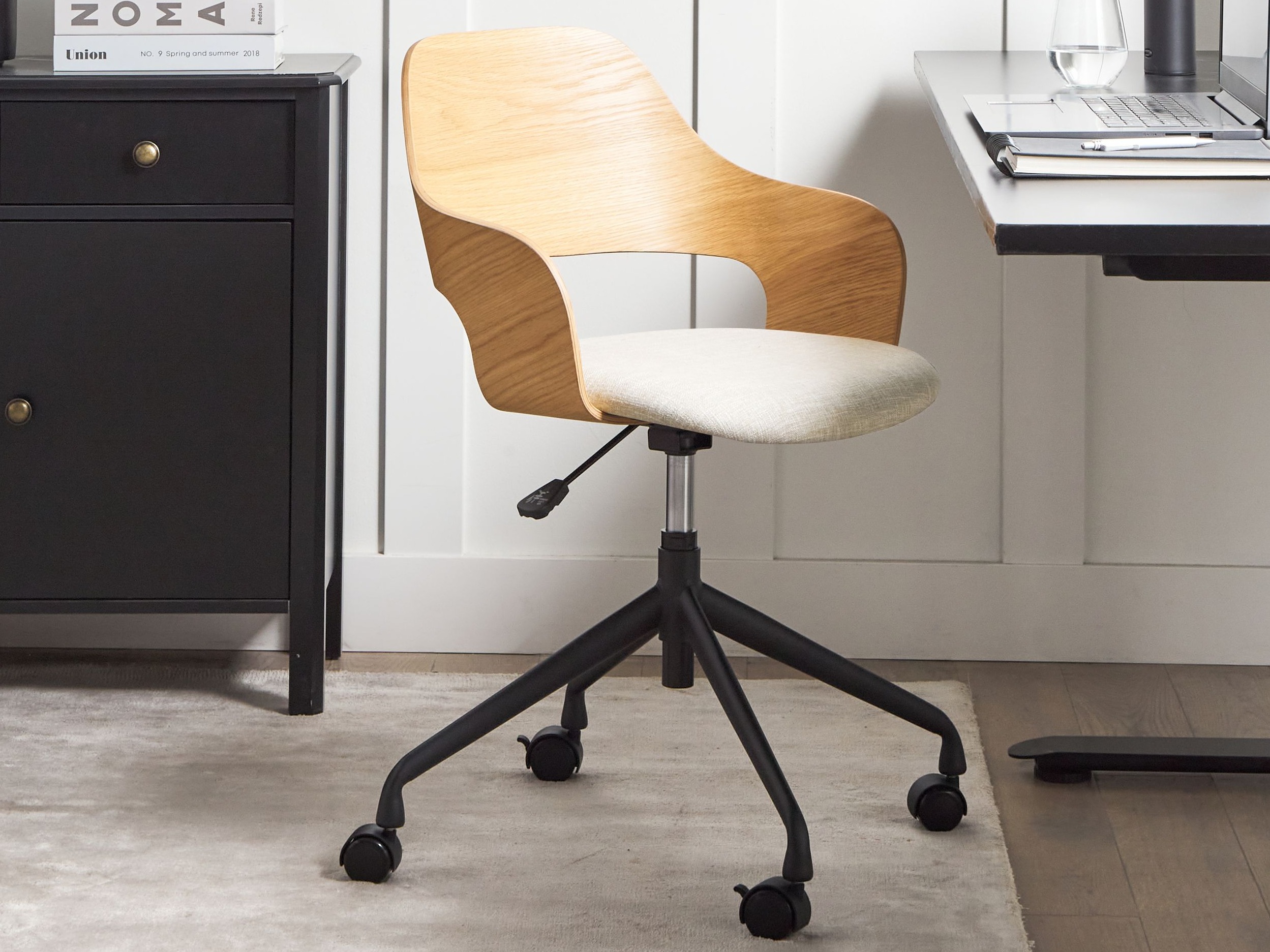 Uredska stolica Berwyn 2727 (Svijetlo bež)