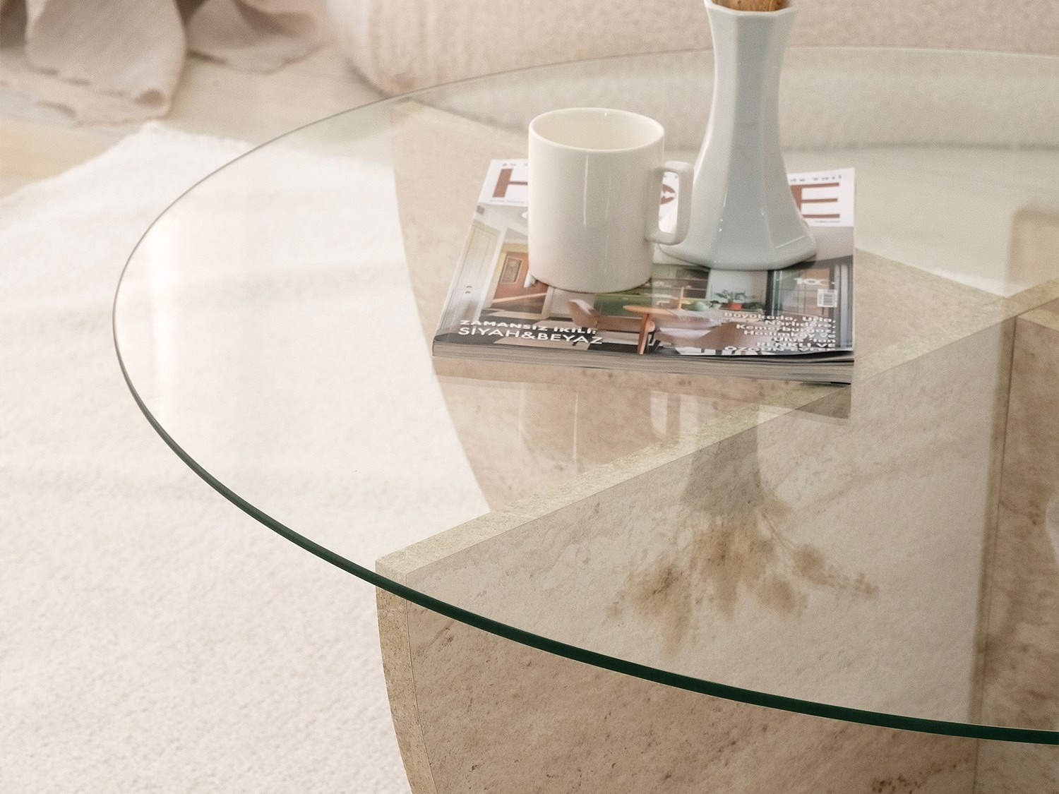 Stolić za kavu Kailua 411 (Svijetli travertin)