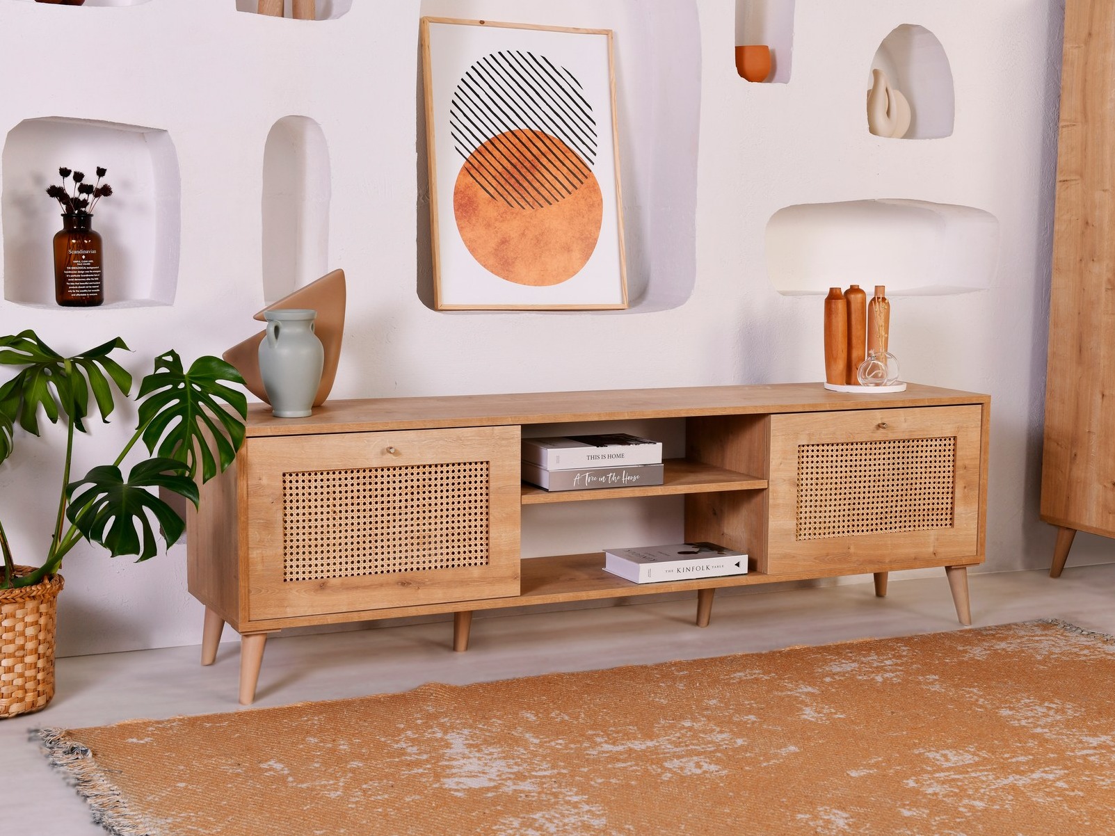 TV stol Asheboro 172