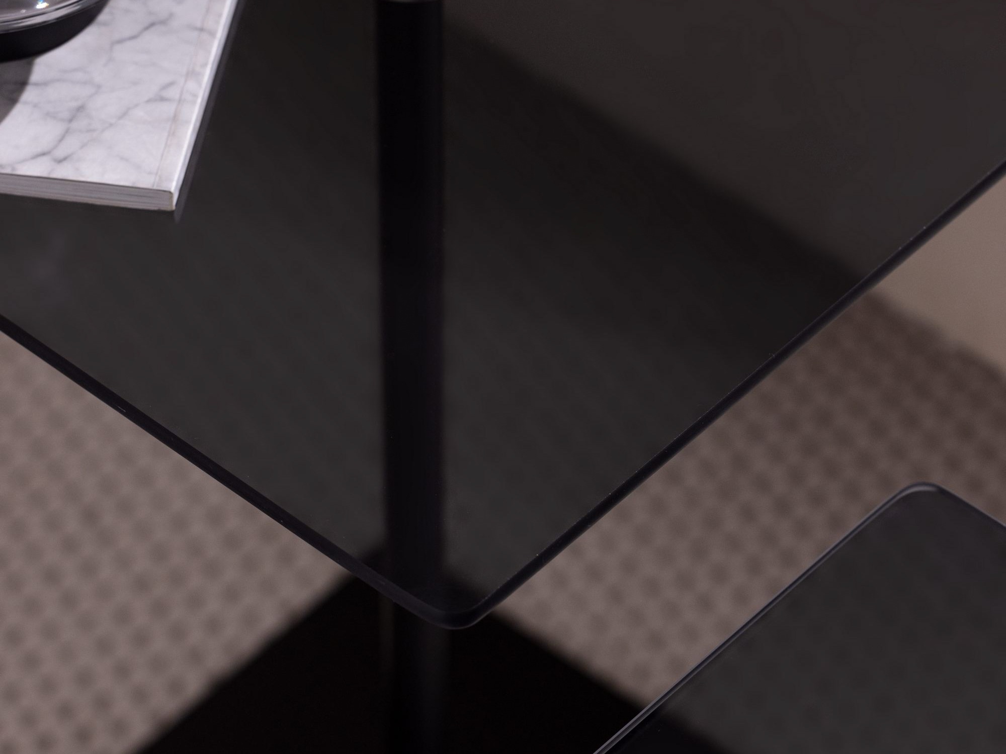 Set pomoćnih stolića Kailua 2639 (Crna)