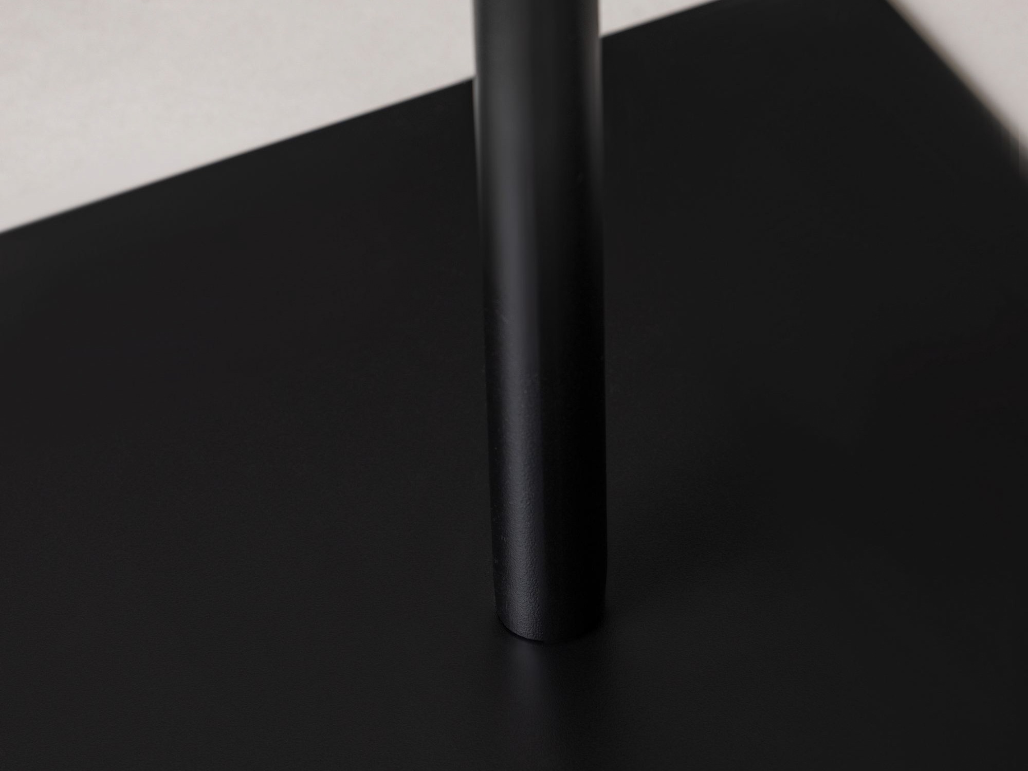 Set pomoćnih stolića Kailua 2639 (Crna)