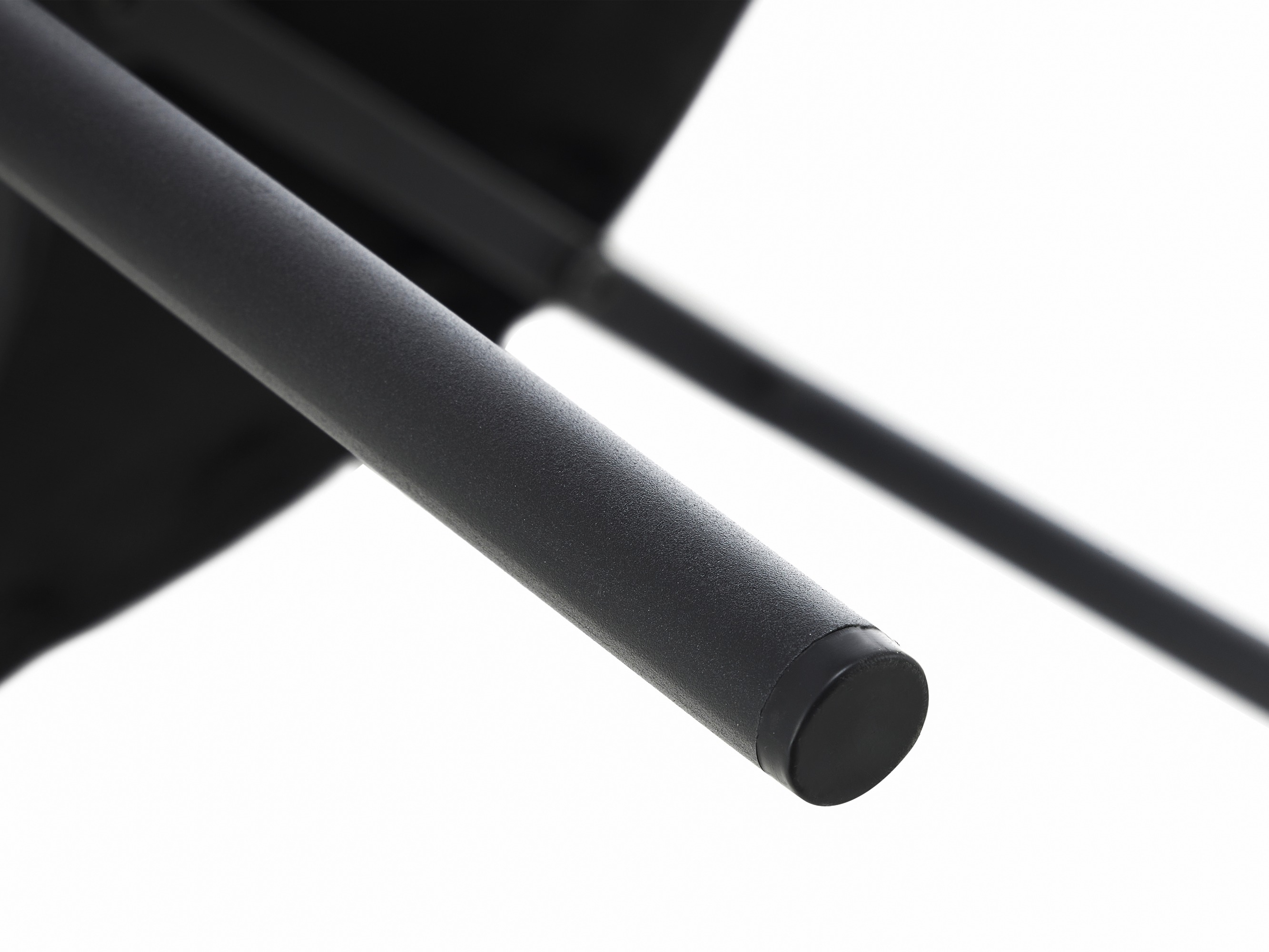 Stolica Riverton 794 (Crna)