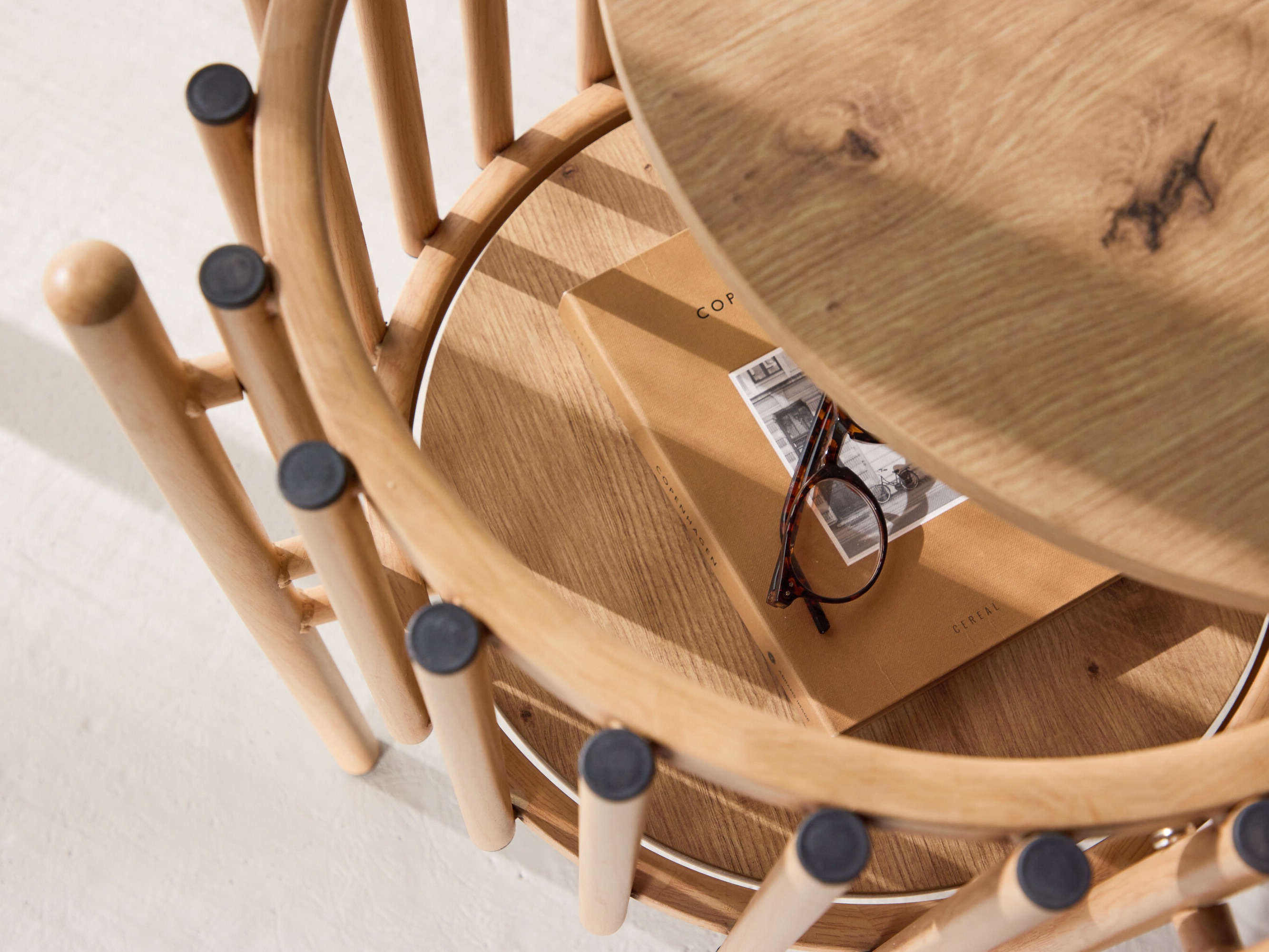 Pomoćni stolić Dallas 4878