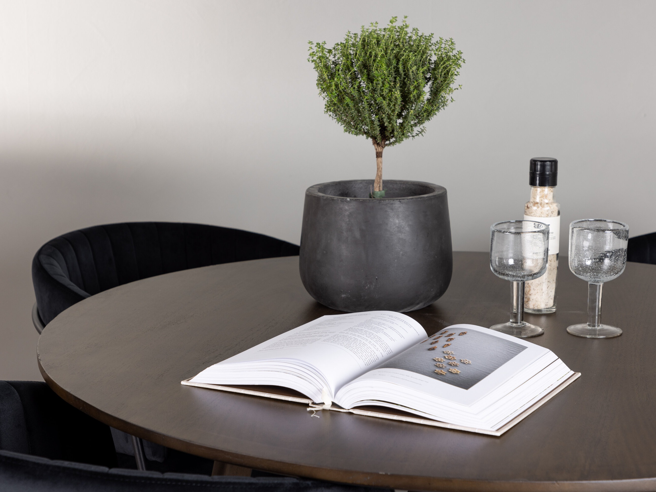 Blagovaonski set Dallas 4886