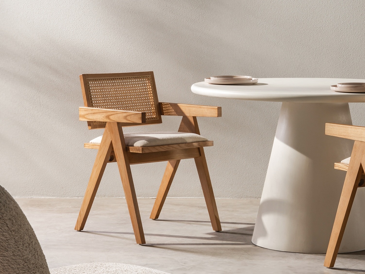 Stolica Burleson 348 (Svijetlo drvo + Svijetlo bež)