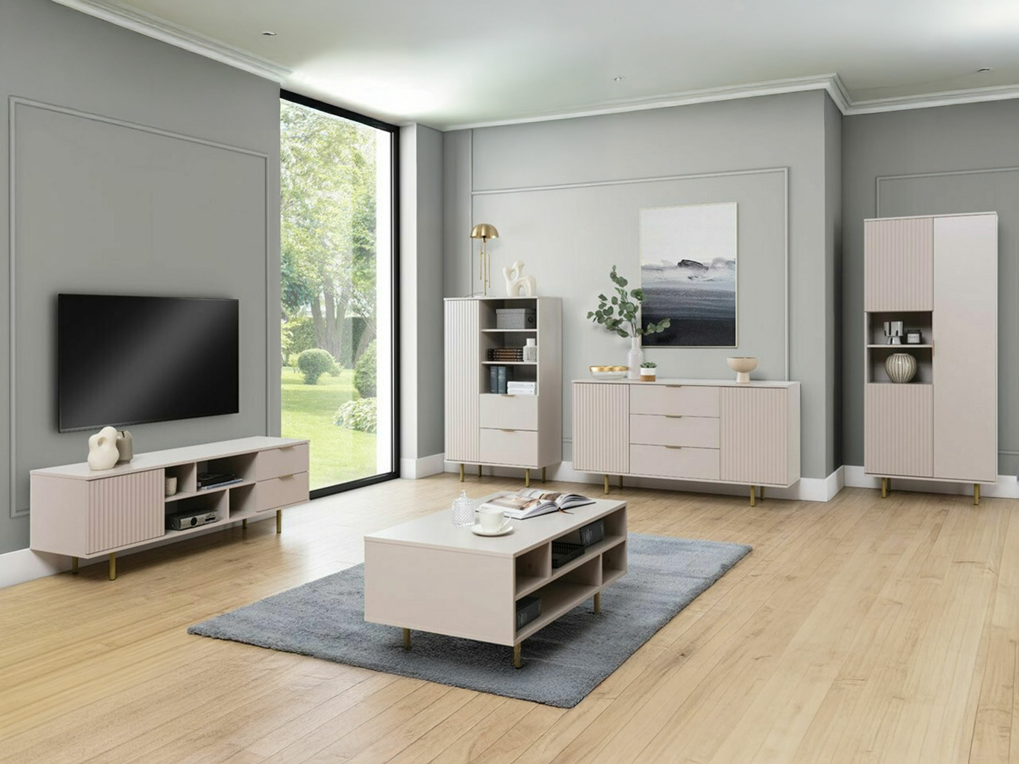 TV stol Decus (Kašmir)