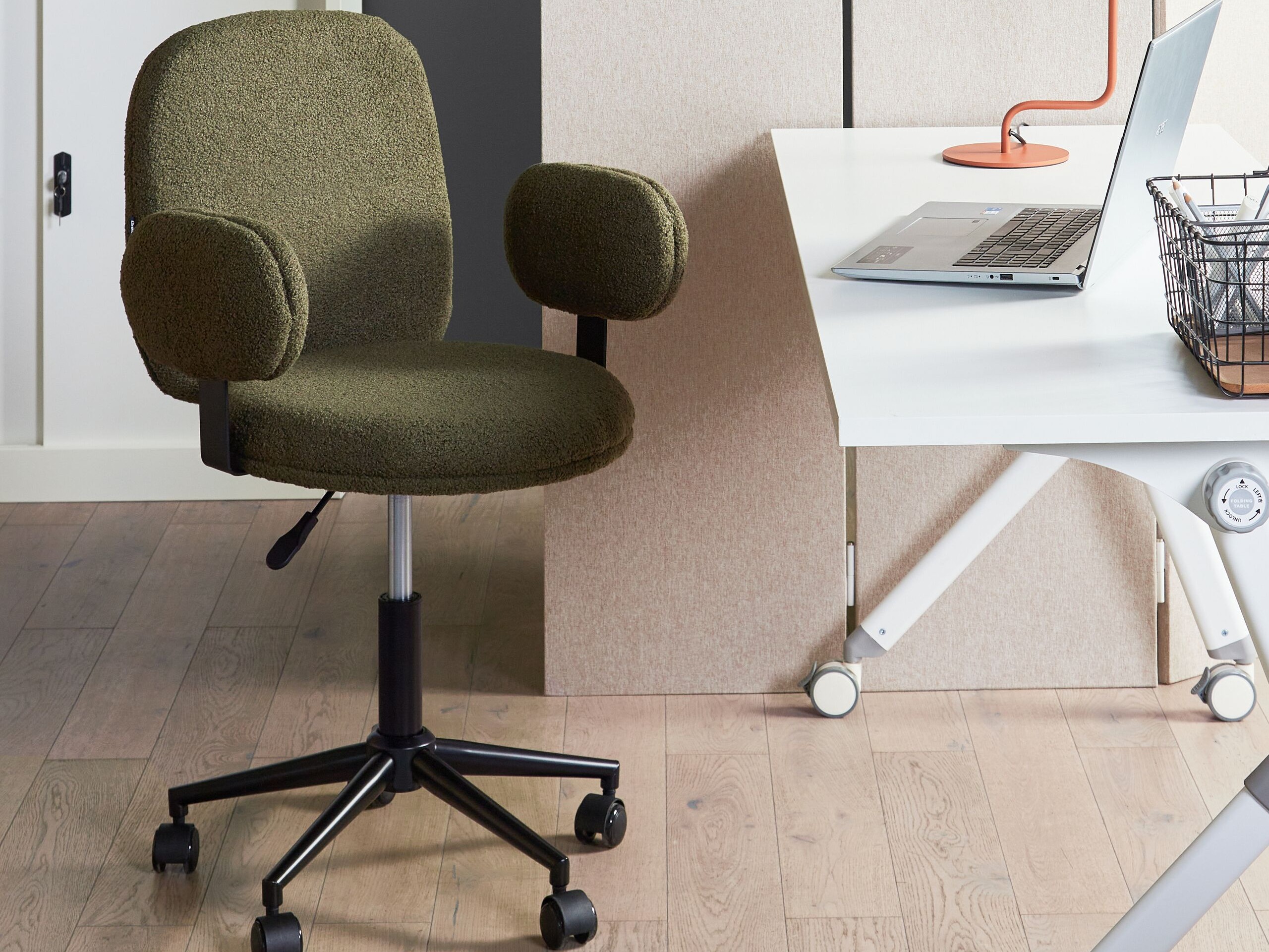 Uredska stolica Berwyn 2763 (Zelena)