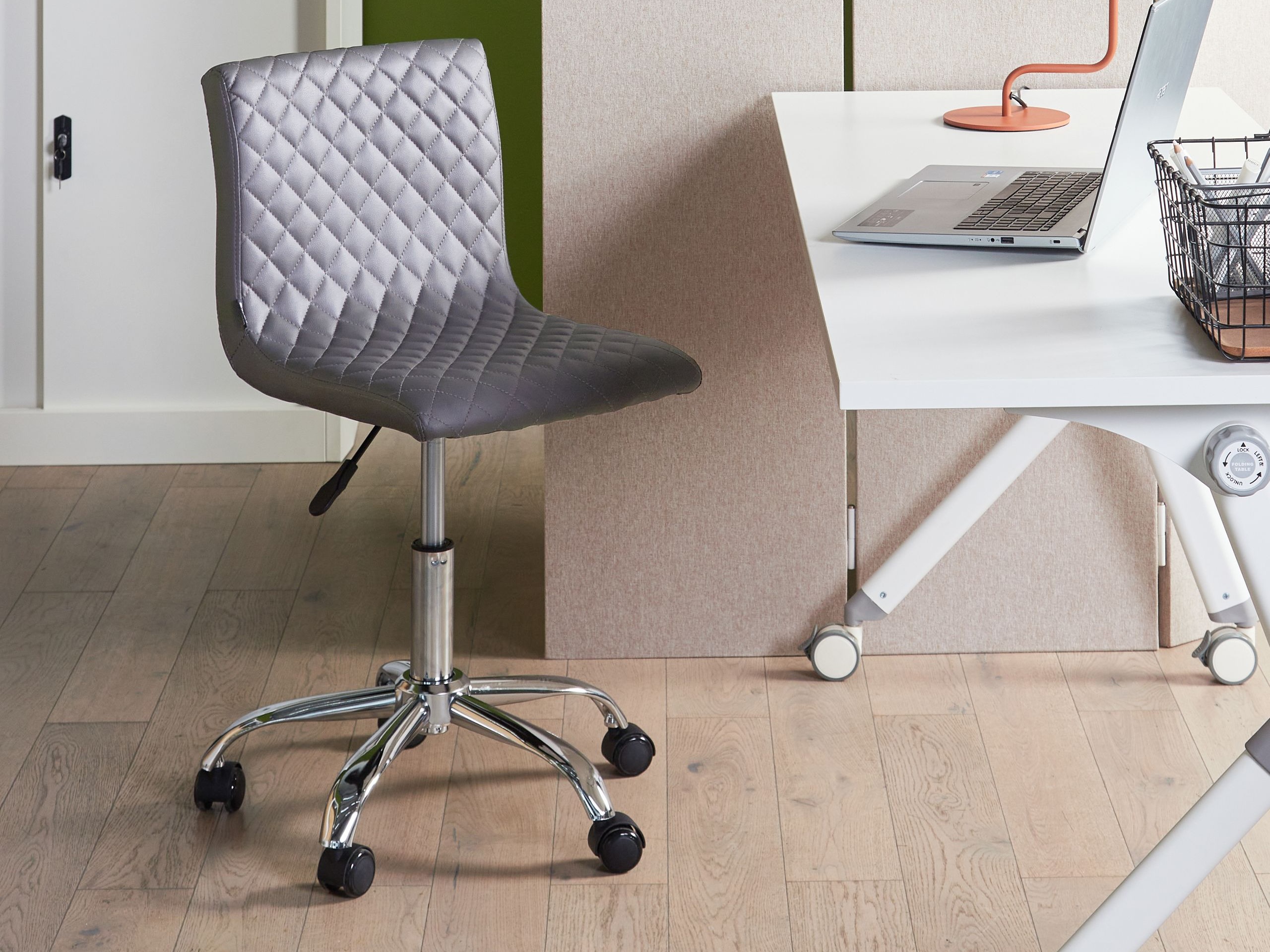 Uredska stolica Berwyn 2765 (Siva)