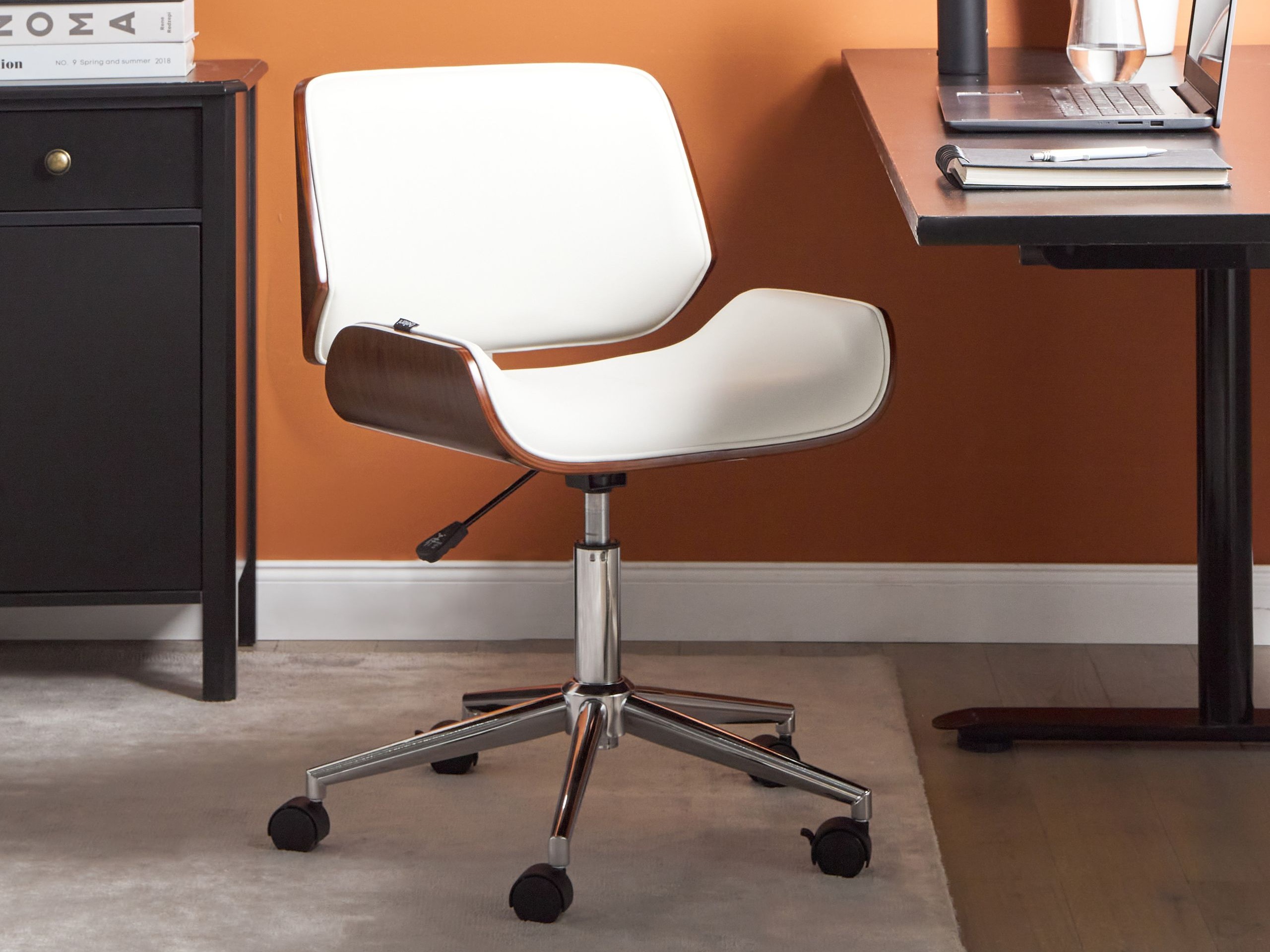 Uredska stolica Berwyn 2780