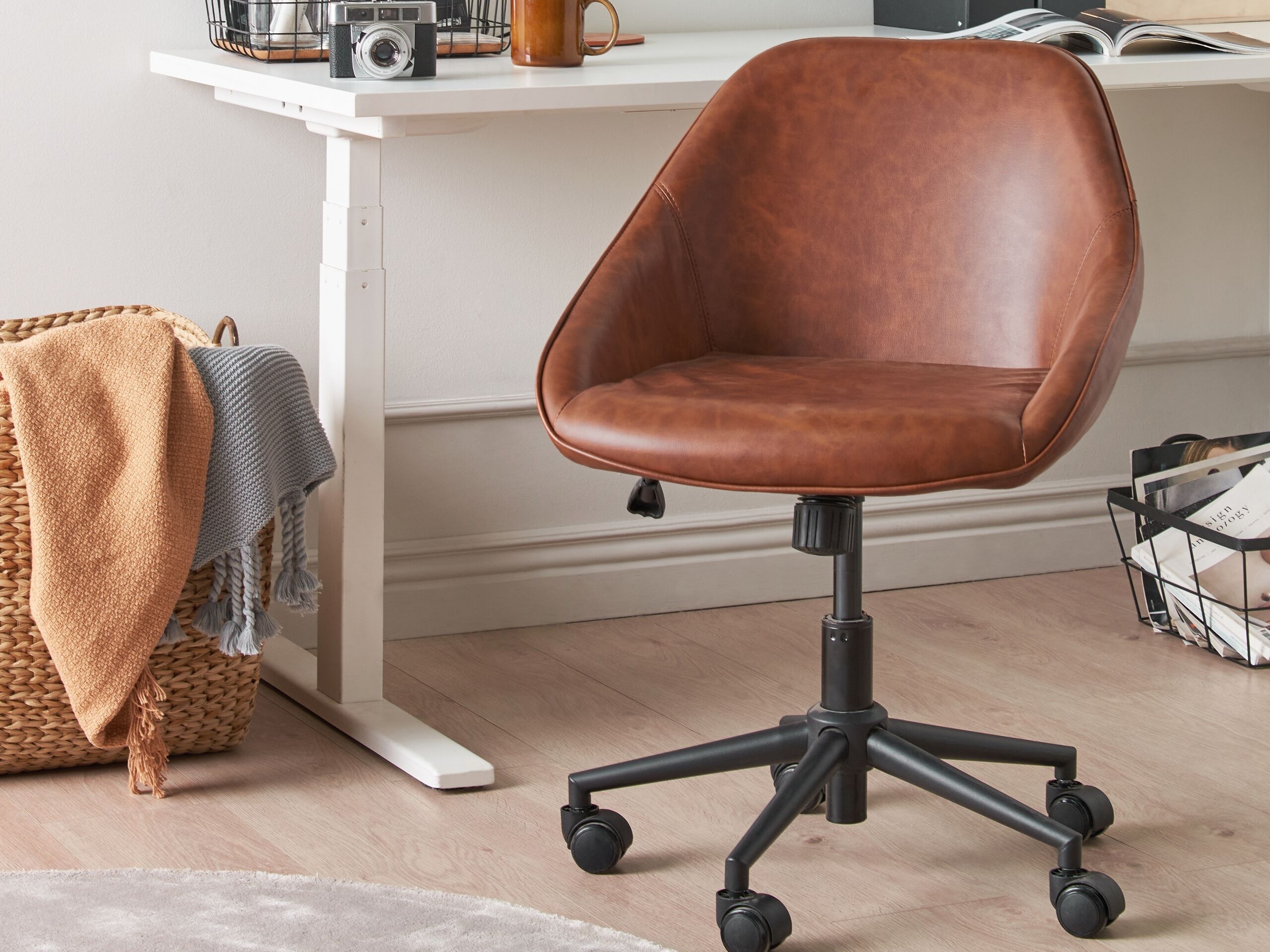 Uredska stolica Berwyn 2770 (Crna + Smeđa)