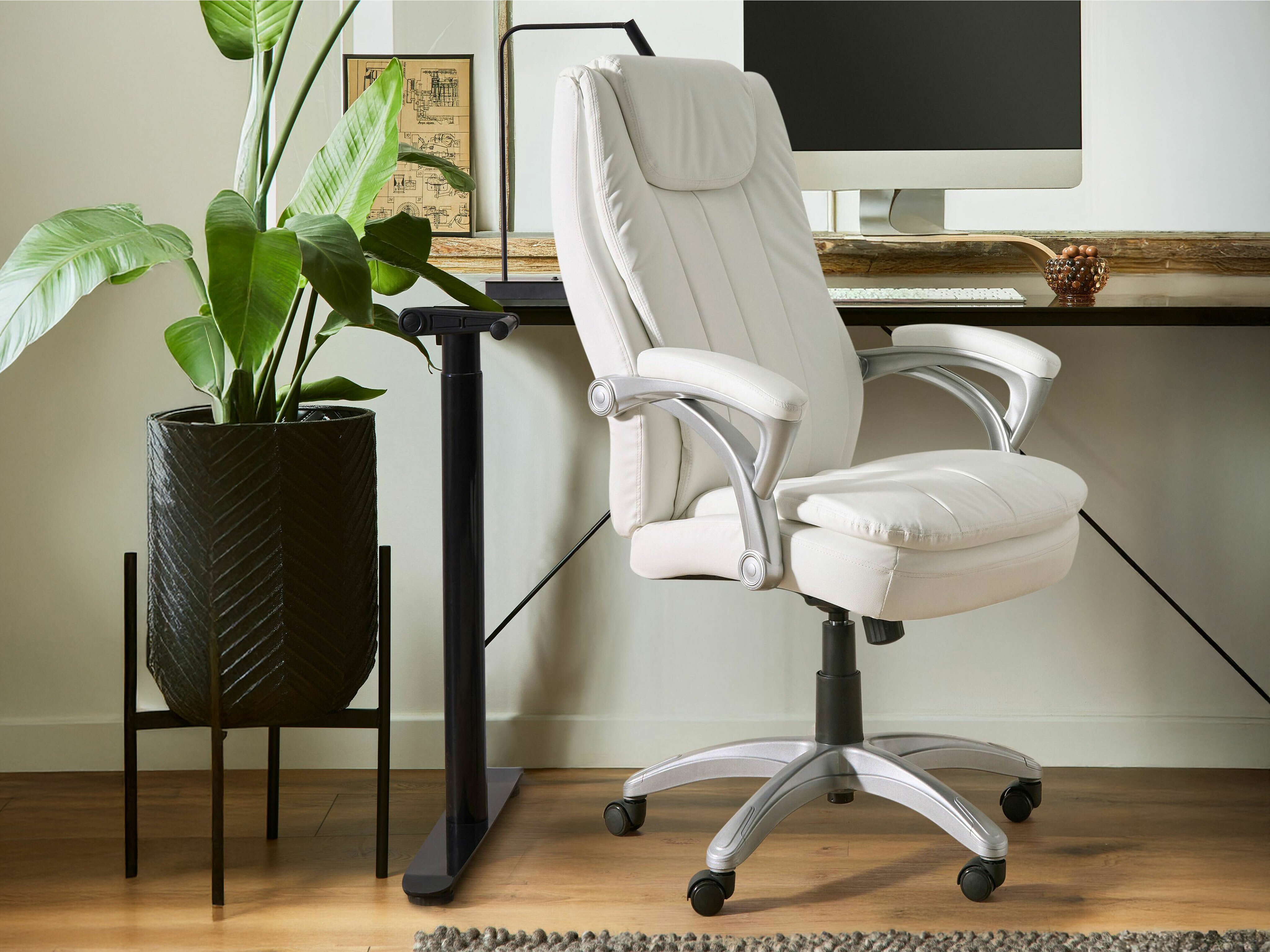 Uredska stolica Berwyn 2756