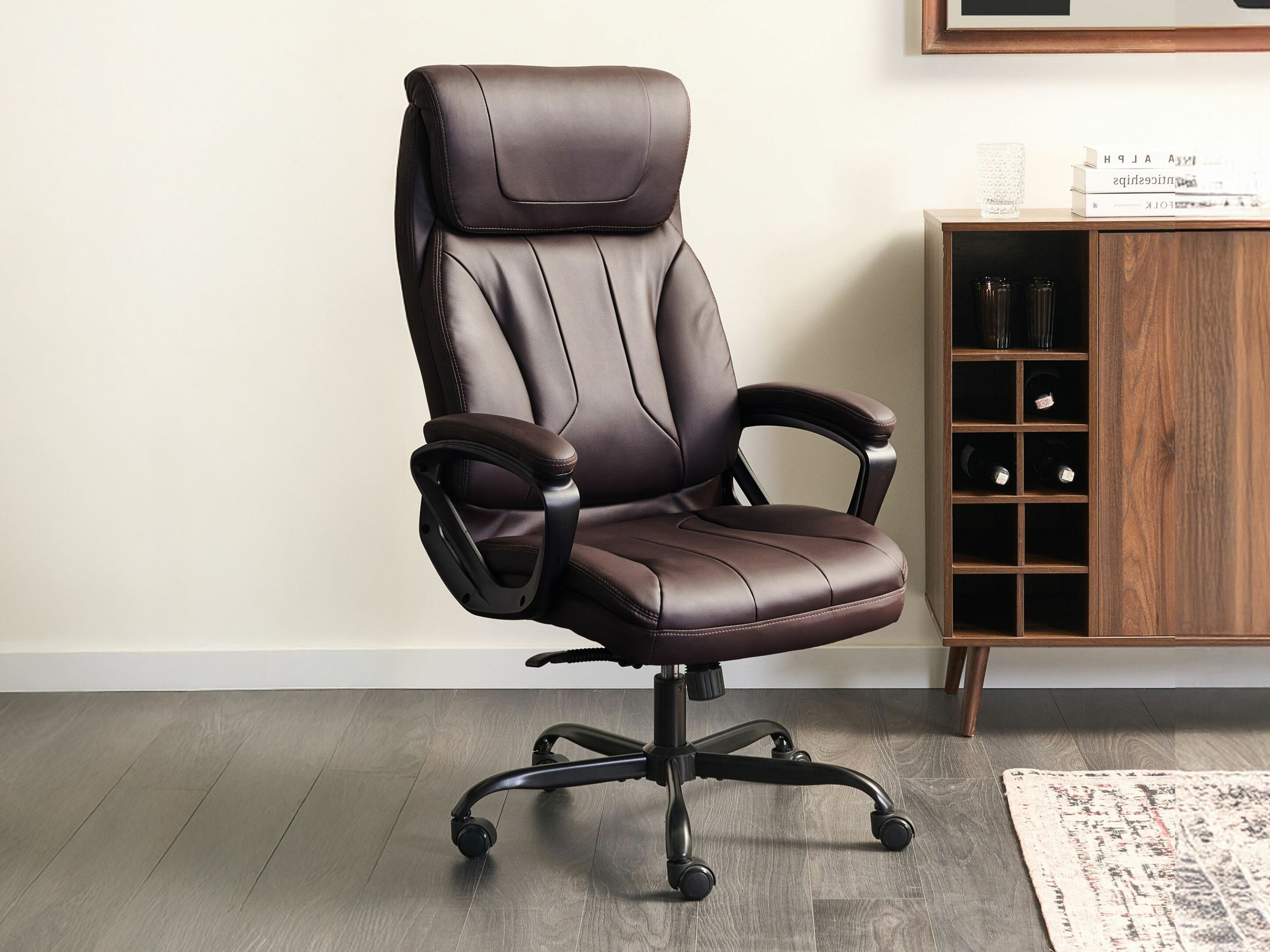 Uredska stolica Berwyn 2760 (Smeđa)