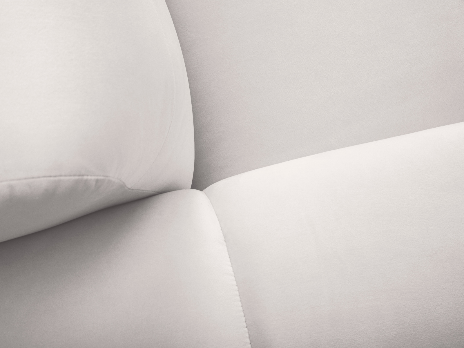 Kutna garnitura Fivtivu 103 (Magic Velvet 2239)