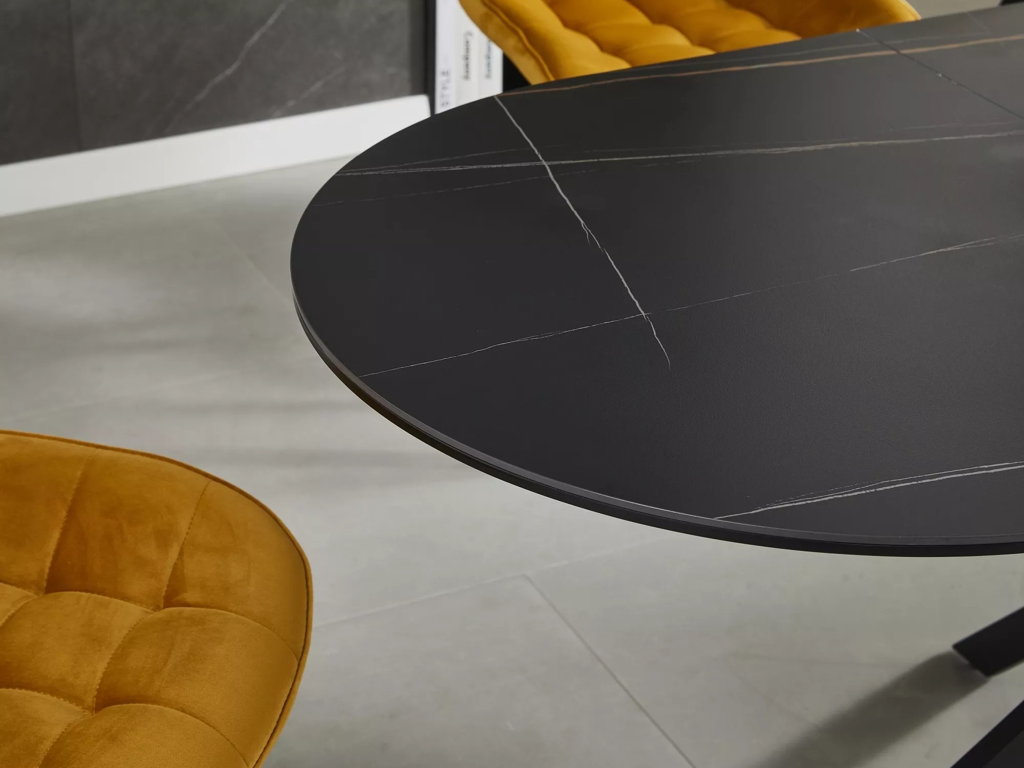 Stol Detroit 862 (Crni mramor)