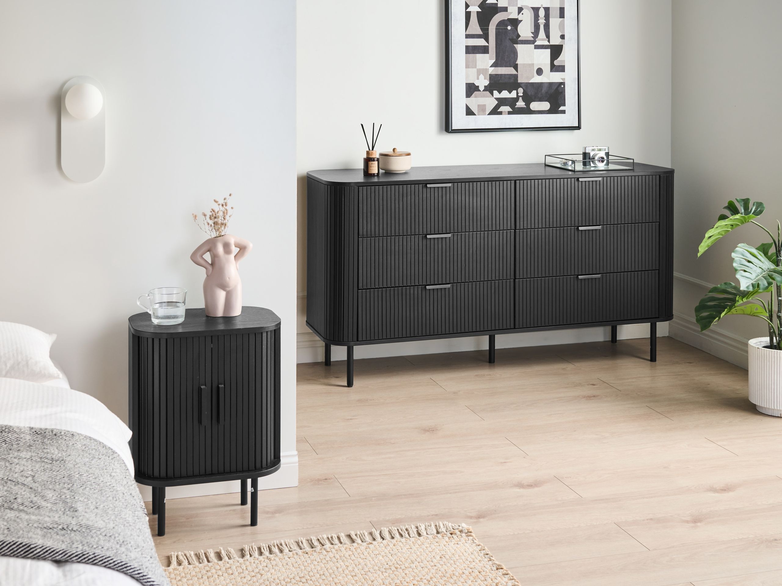 Komoda Fencalu 109 (Crna)