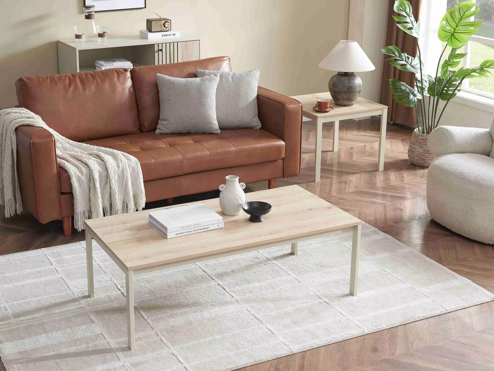 Stolić za kavu Lortene 105