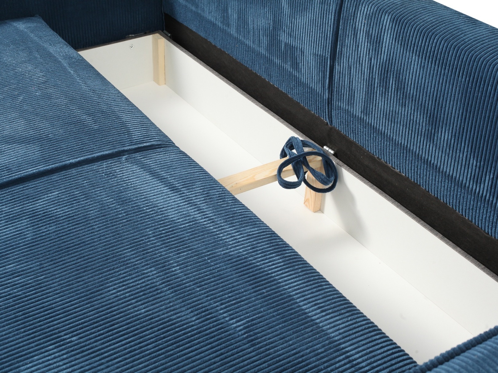 Kauč na razvlačenje Franklin 145 (Poso 05)