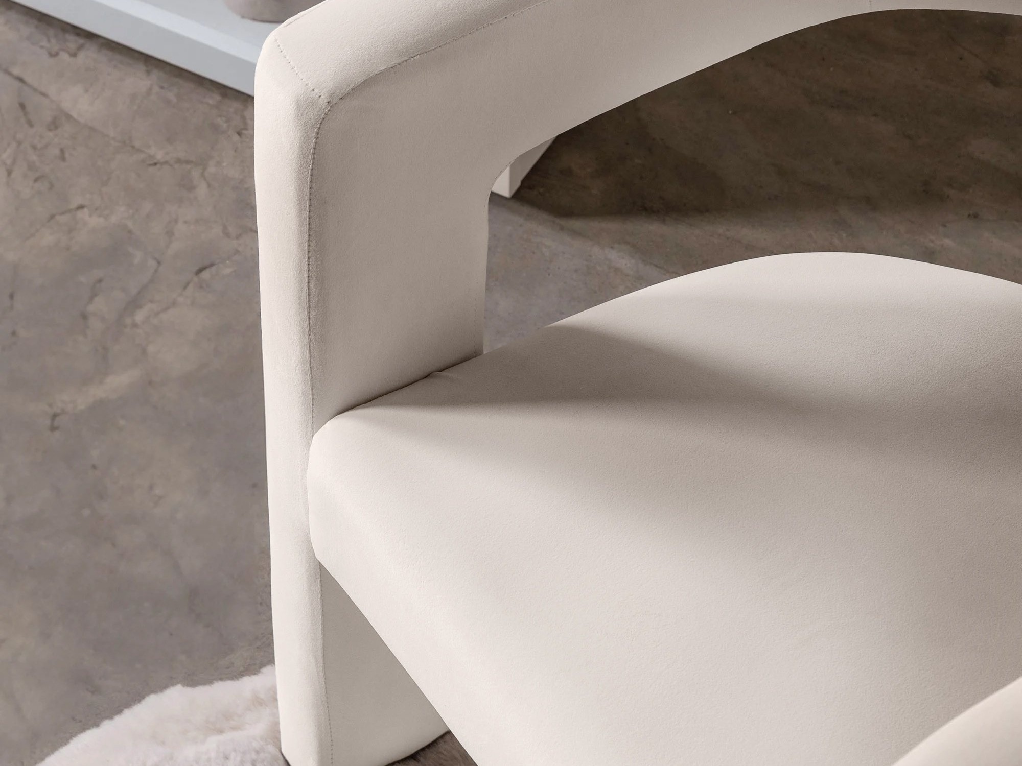 Stolica Burleson 447 (Svijetlo bež)