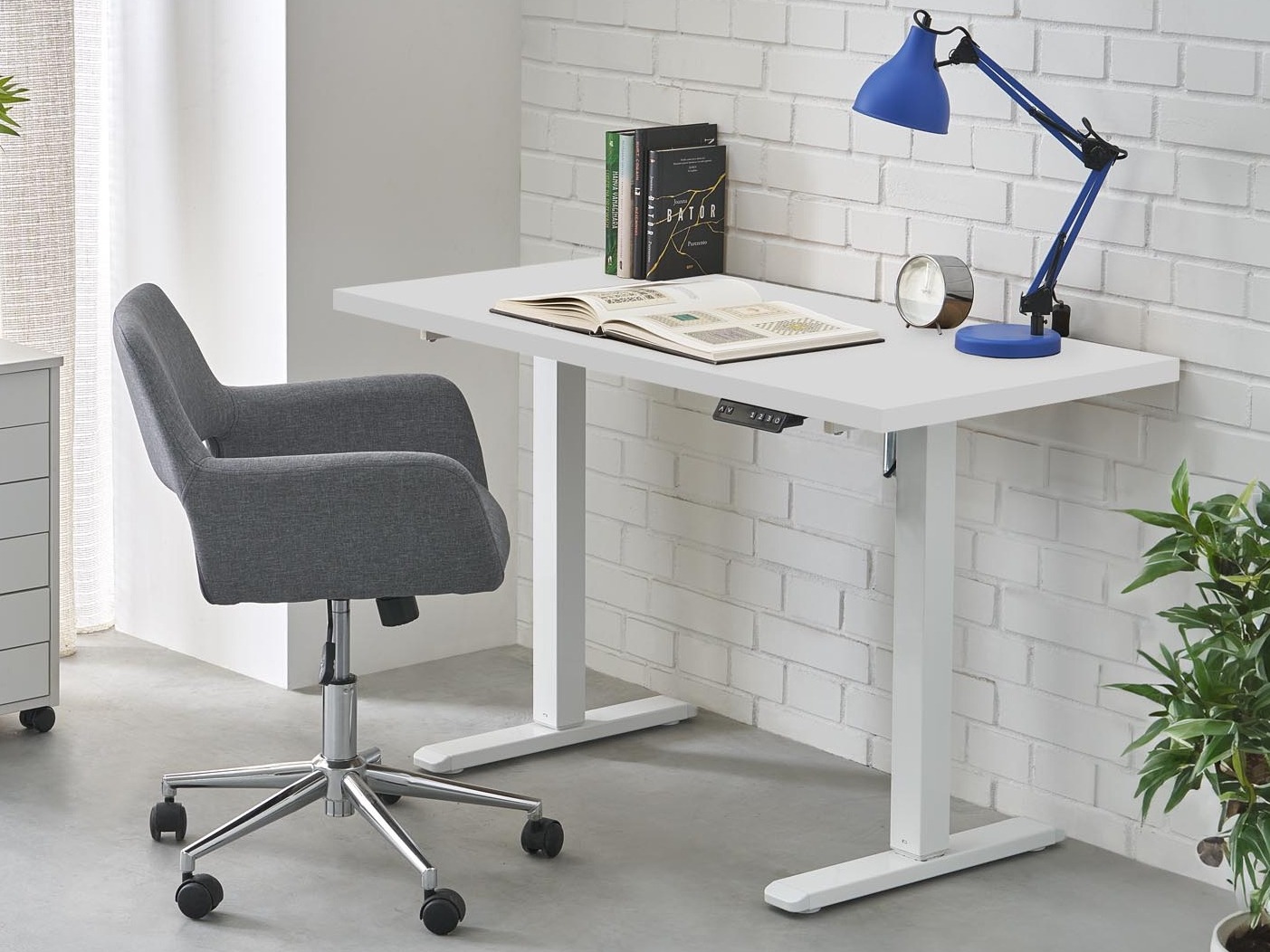 Radni stol podesiv po visini Houston 1942 (Bijela)