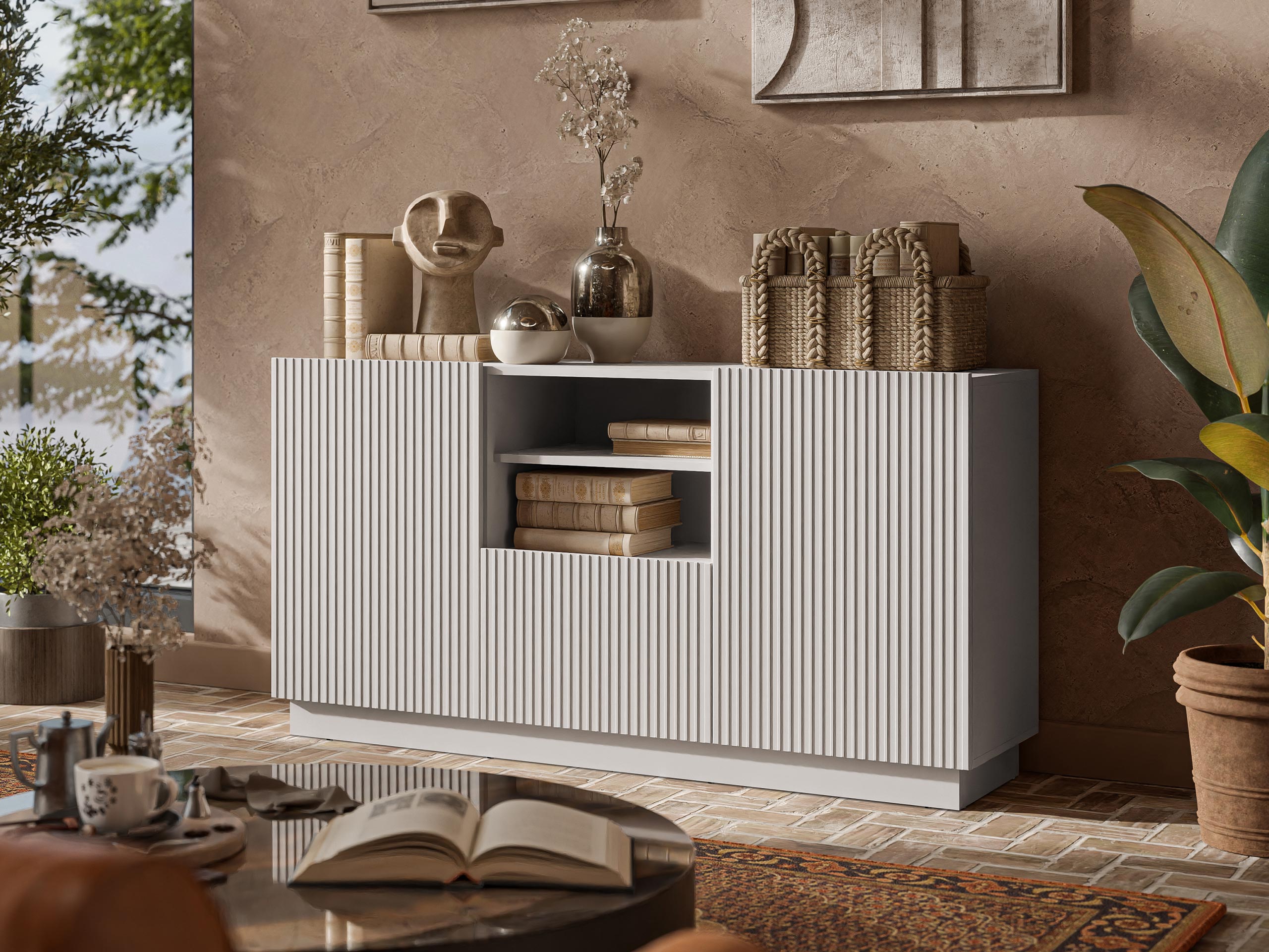 Komoda Lusonu 100 (Kašmir)