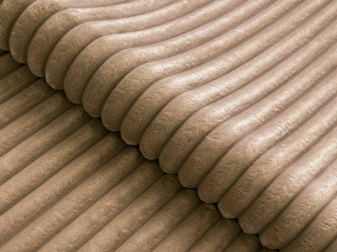 Fotelja Columbus 207 (Tilia 17)