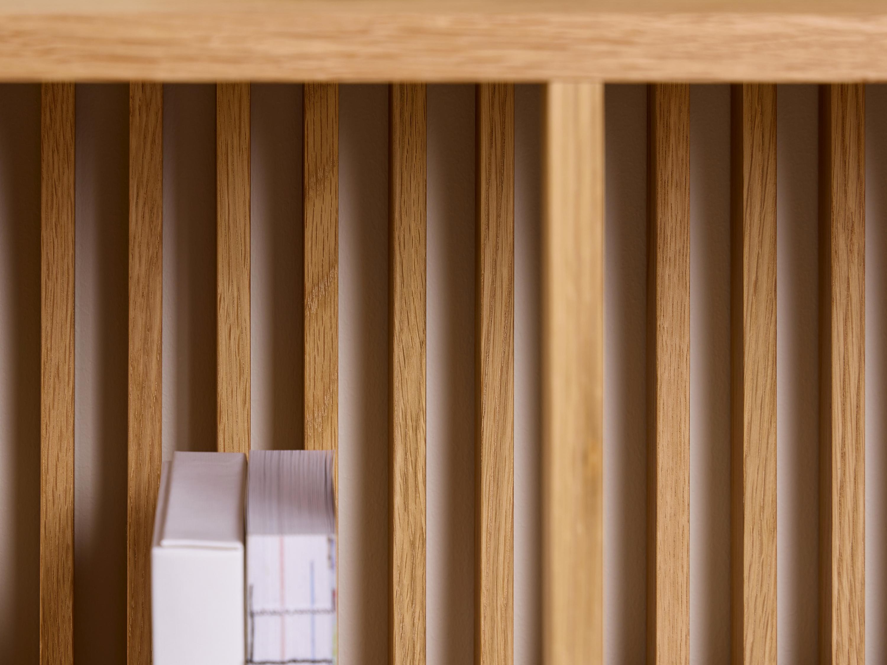 Zidna polica Norsica 978