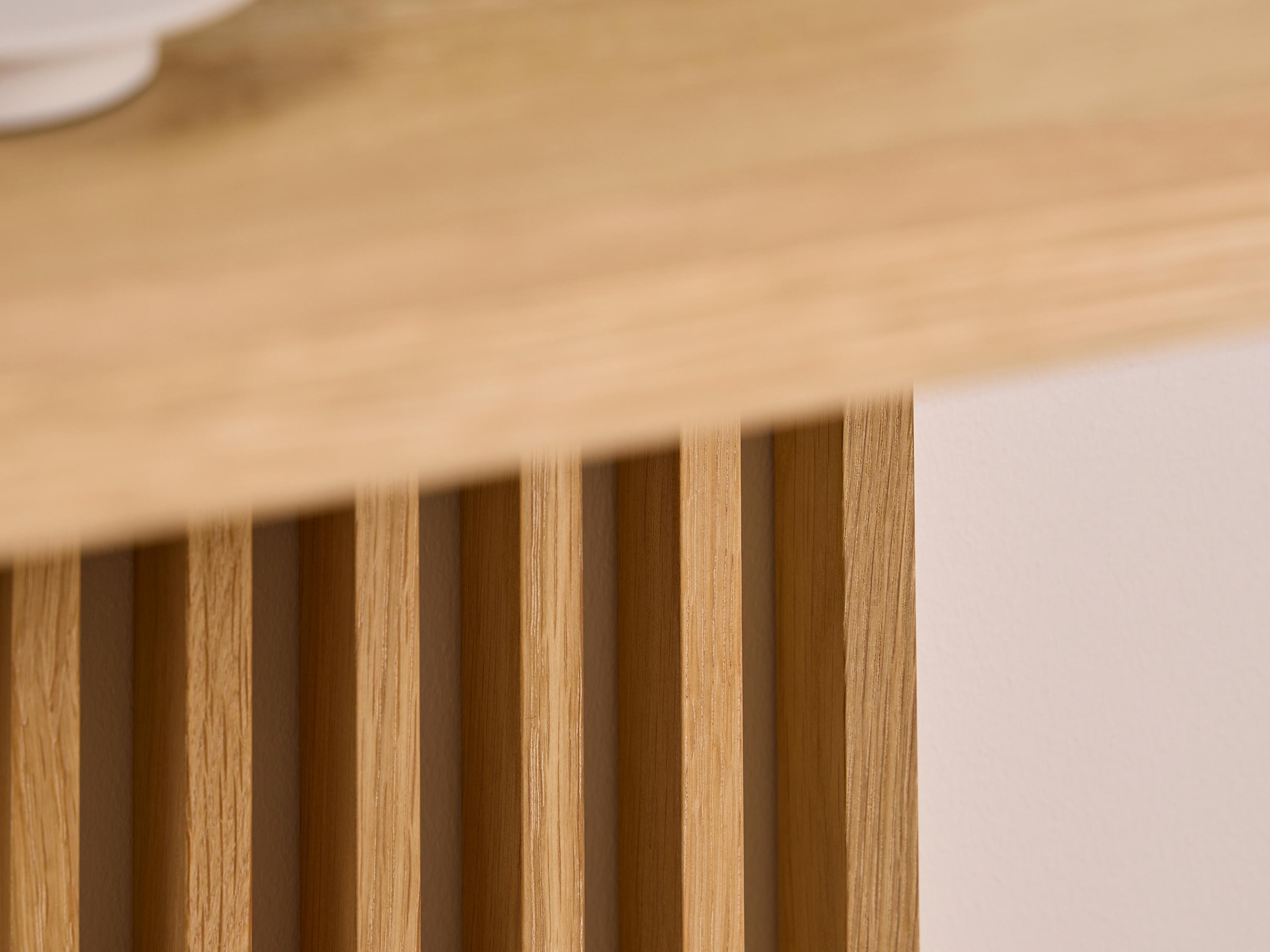 Zidna polica Norsica 979