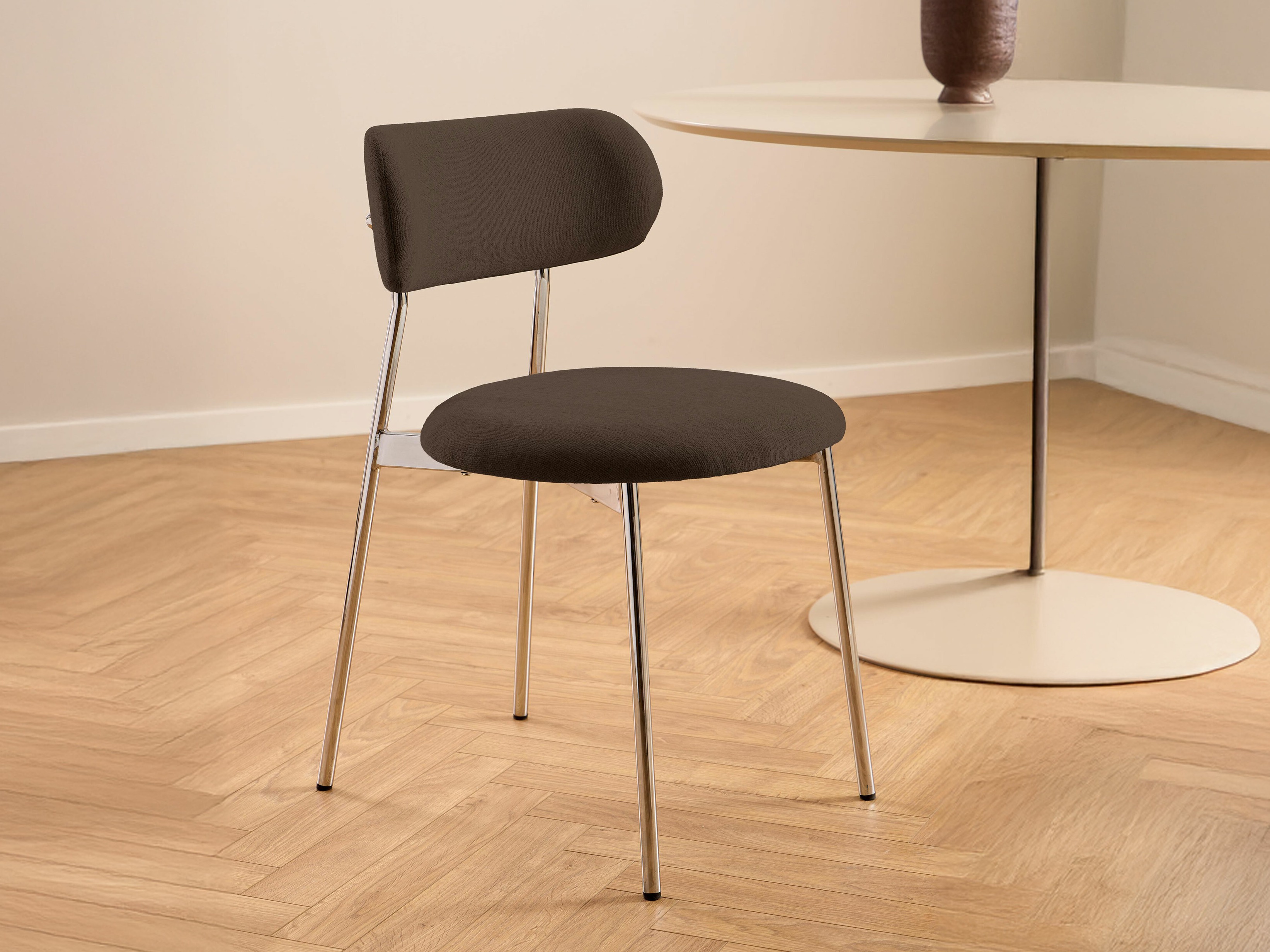 Stolica Norsica 1006 (Smeđa)