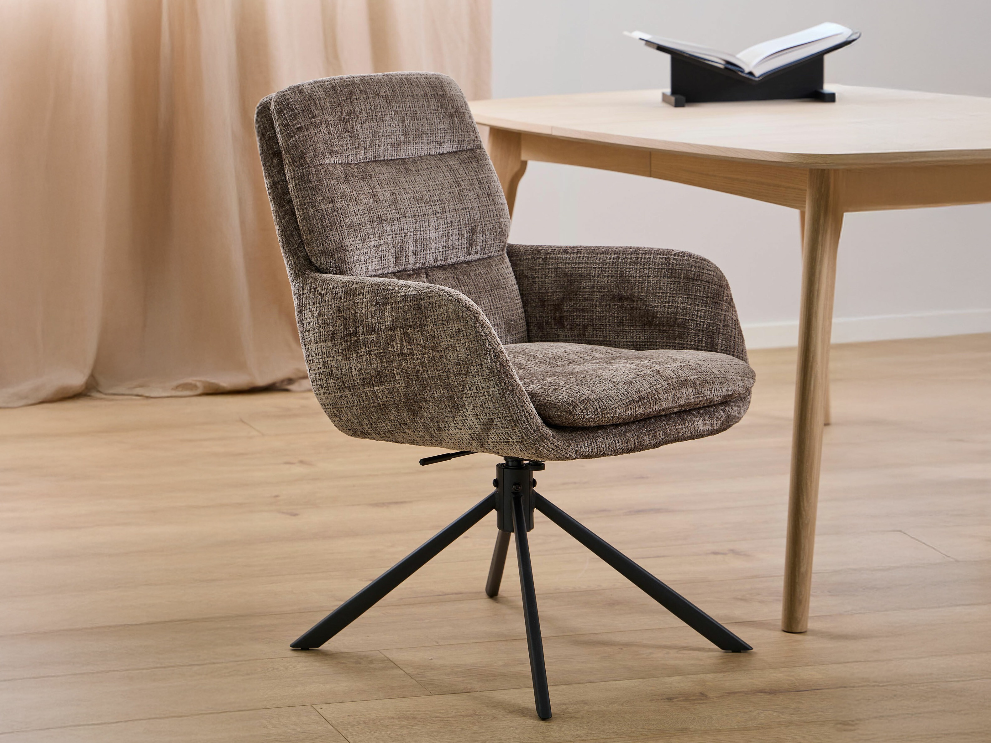 Stolica Norsica 998 (Smeđa)