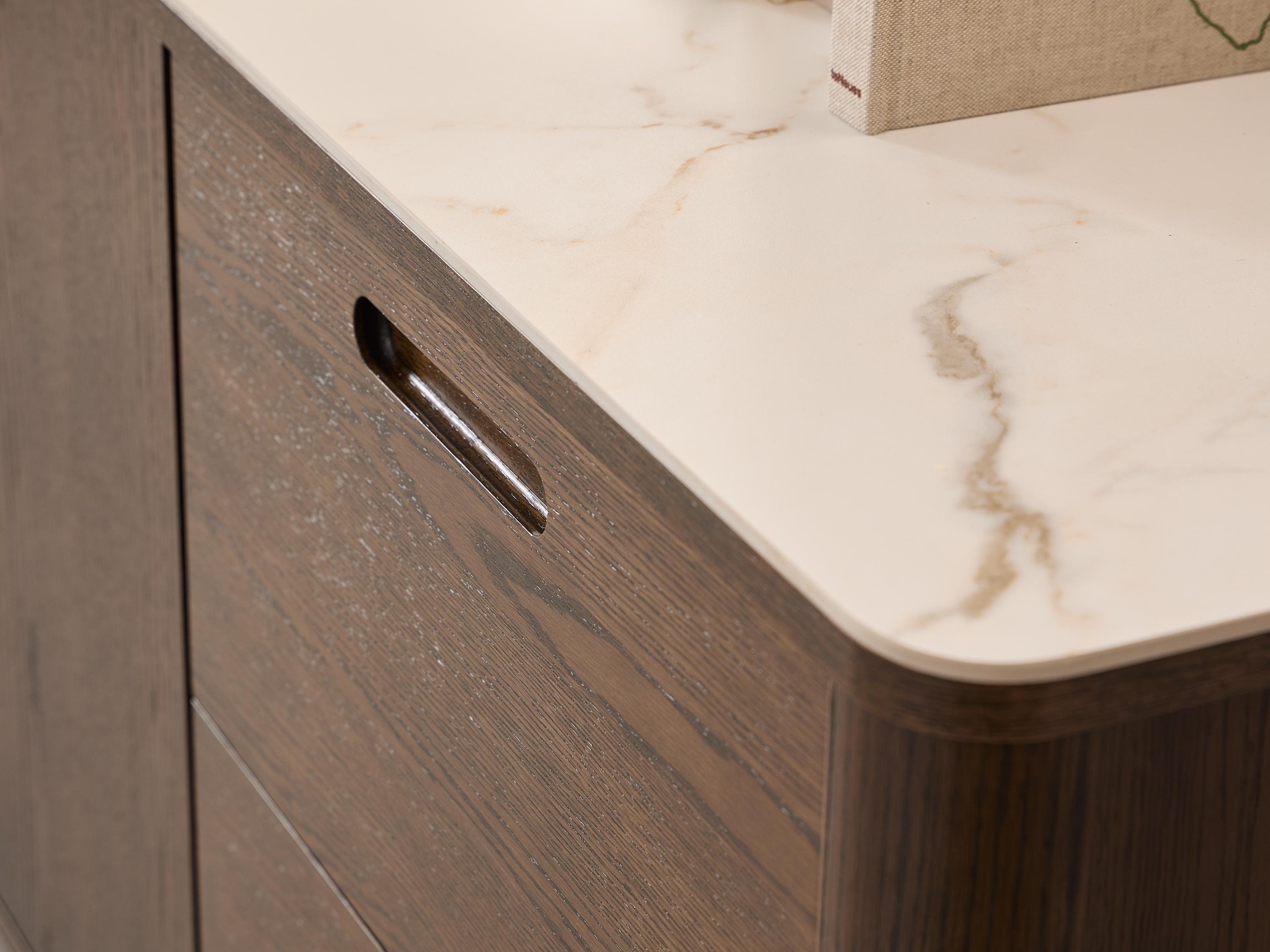 Komoda Norsica Melfero 108