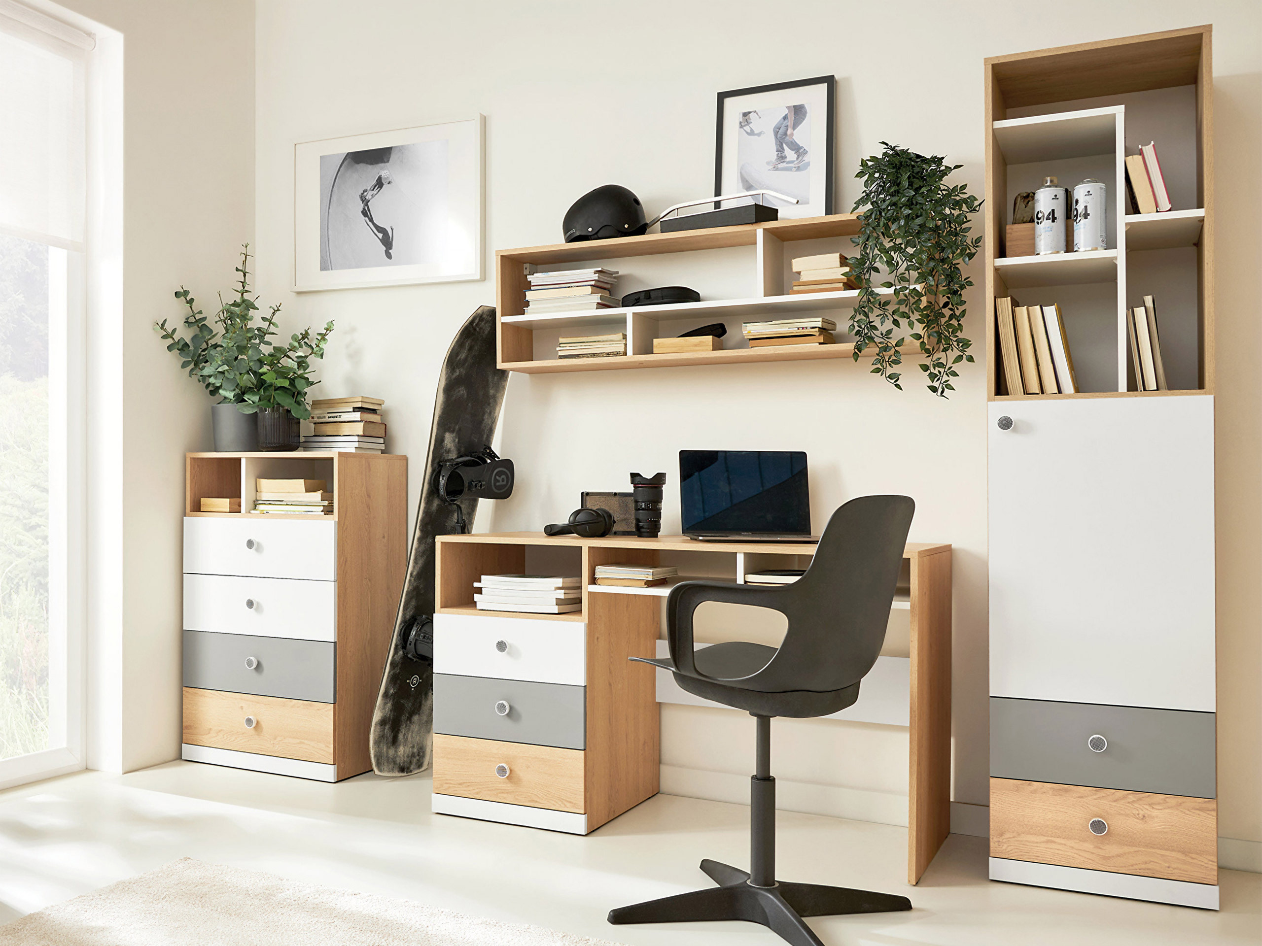 Uredski stol Tesmonu 107