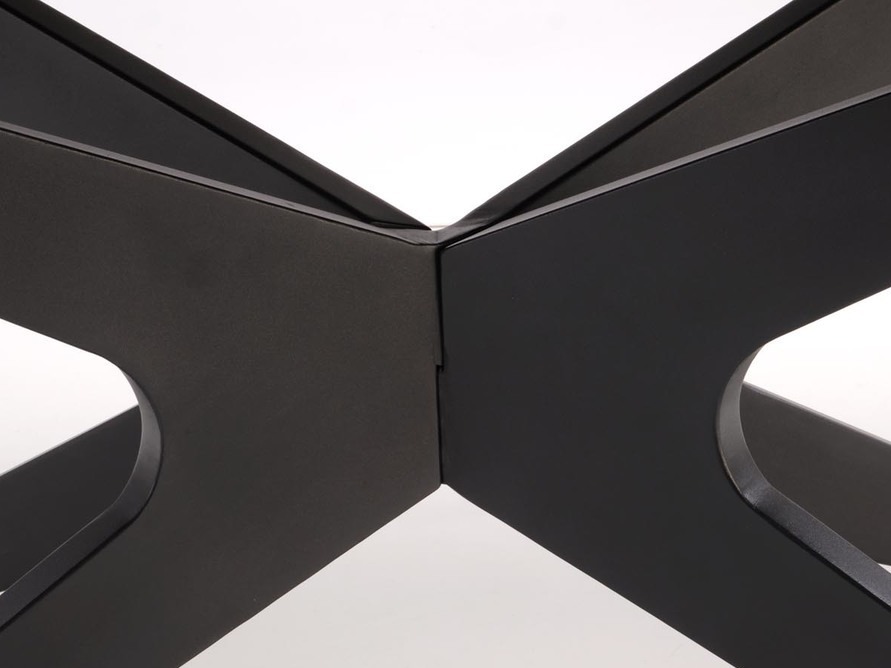 Stol SC9254 s manjim nepravilnostima