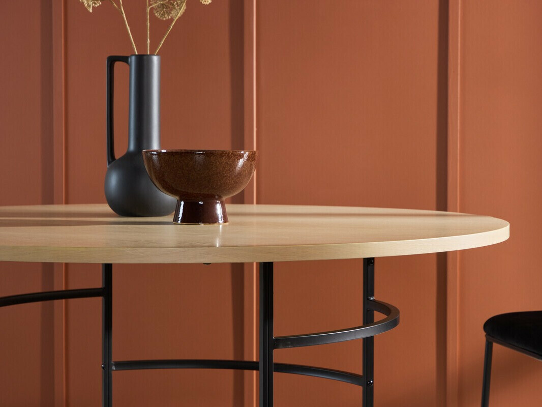 Blagovaonski set Dallas 4994 (Svijetlo smeđa + Crna)