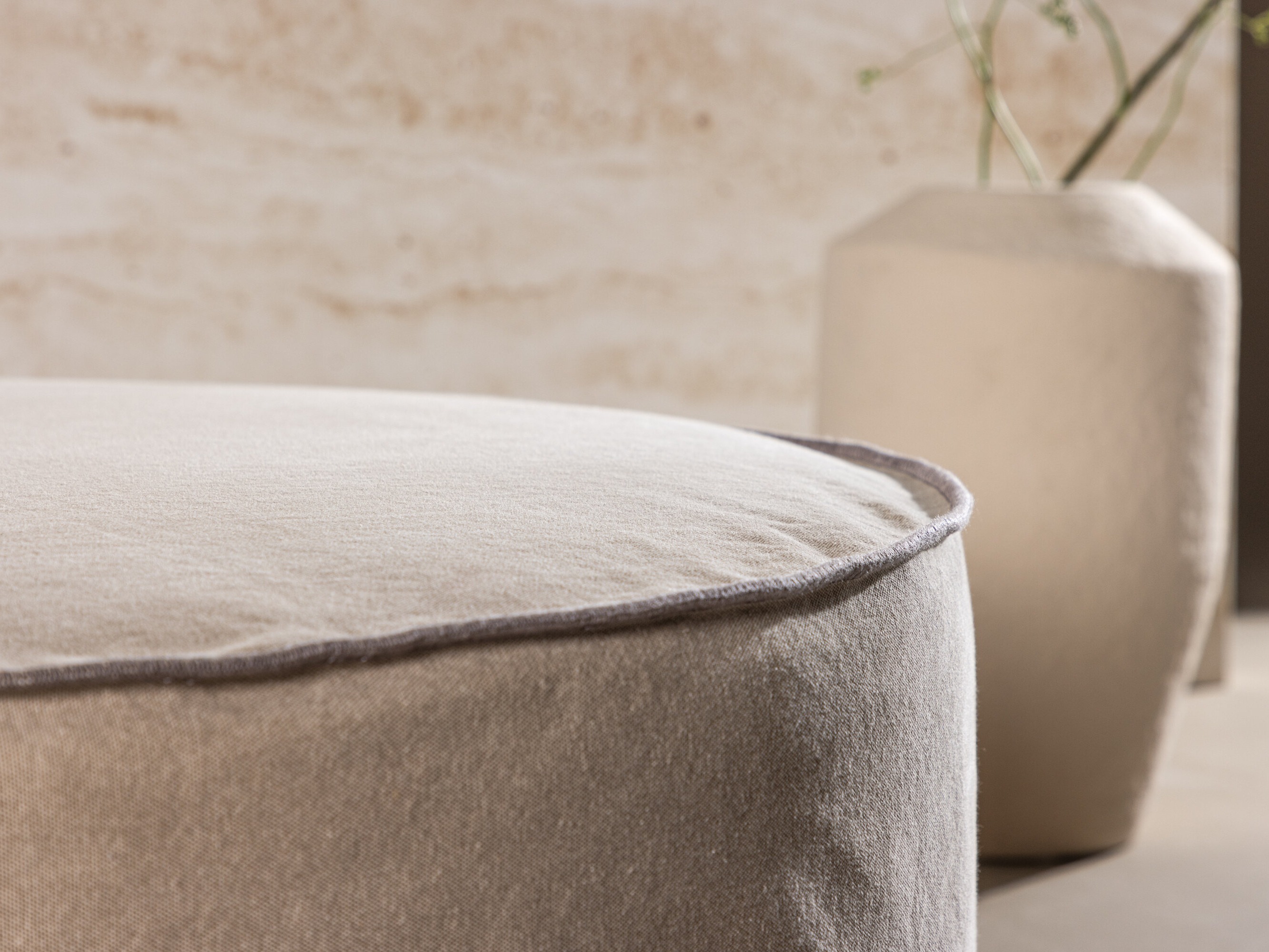 Tapecirana klupa Dallas 5006 (Svijetlo smeđa)