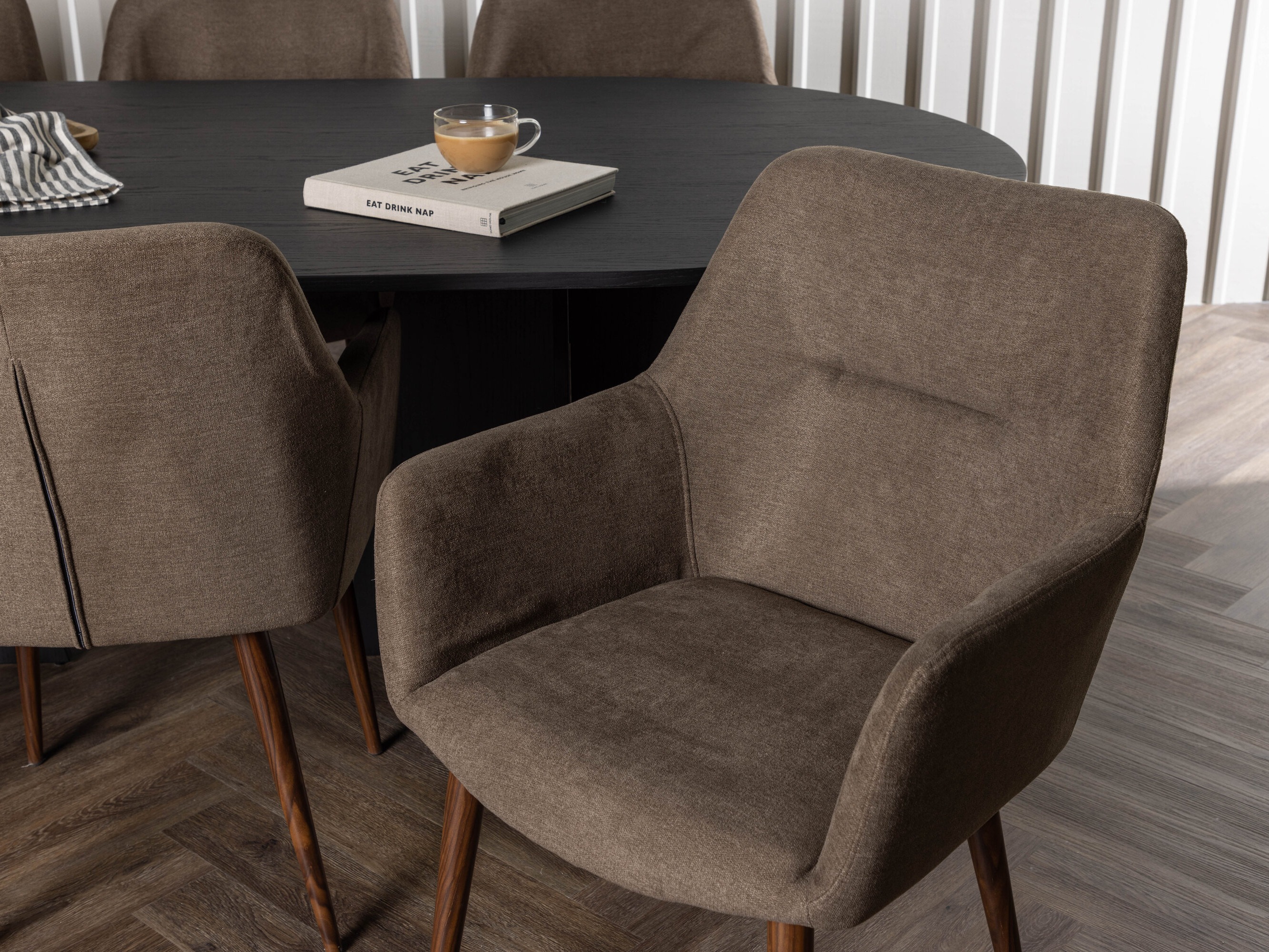 Blagovaonski set Dallas 5058